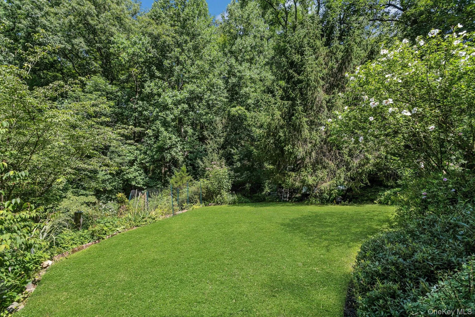 99 Lakeside Drive, Bedford, NY, 4 Bedrooms Bedrooms, 8 Rooms Rooms,2 BathroomsBathrooms,Residential,For Rent,Lakeside,0,1026527 99 Lakeside Drive, Bedford, NY, 4 Bedrooms Bedrooms, 8 Rooms Rooms,2 BathroomsBathrooms,Residential,For Rent,Lakeside,0,1026527