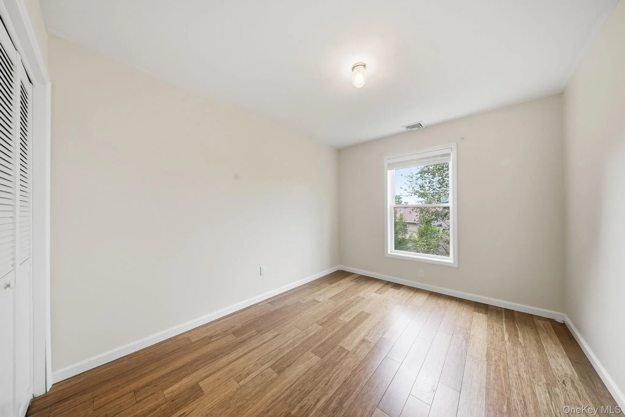 2 Deerfield Court, Thompson, NY, 3 Bedrooms Bedrooms, 6 Rooms Rooms,2 BathroomsBathrooms,Residential,For Rent,Deerfield,0,1026528 2 Deerfield Court, Thompson, NY, 3 Bedrooms Bedrooms, 6 Rooms Rooms,2 BathroomsBathrooms,Residential,For Rent,Deerfield,0,1026528