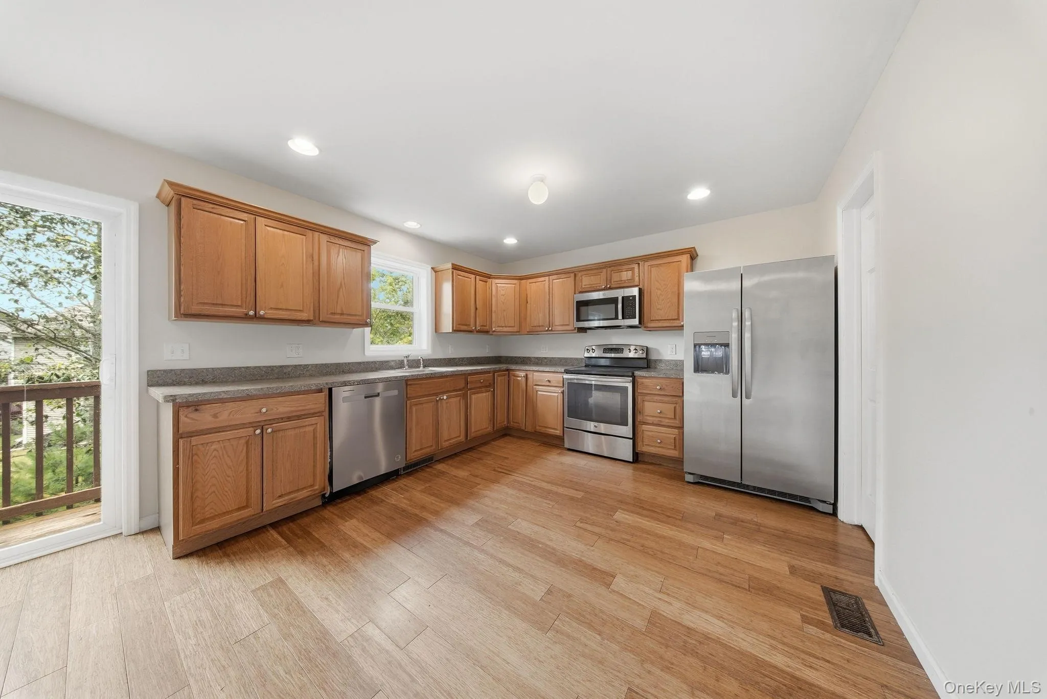 2 Deerfield Court, Thompson, NY, 3 Bedrooms Bedrooms, 6 Rooms Rooms,2 BathroomsBathrooms,Residential,For Rent,Deerfield,0,1026528 2 Deerfield Court, Thompson, NY, 3 Bedrooms Bedrooms, 6 Rooms Rooms,2 BathroomsBathrooms,Residential,For Rent,Deerfield,0,1026528