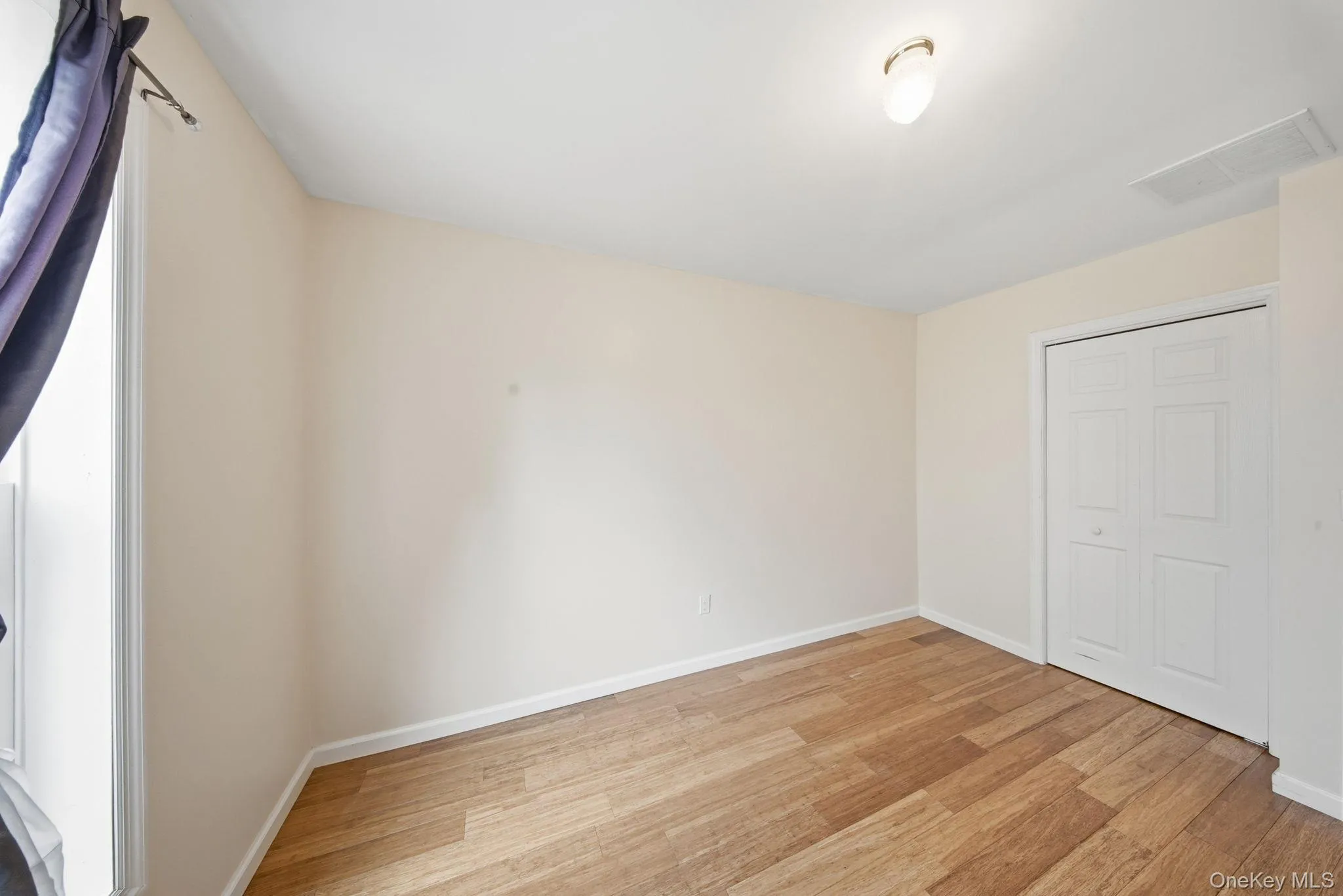 2 Deerfield Court, Thompson, NY, 3 Bedrooms Bedrooms, 6 Rooms Rooms,2 BathroomsBathrooms,Residential,For Rent,Deerfield,0,1026528 2 Deerfield Court, Thompson, NY, 3 Bedrooms Bedrooms, 6 Rooms Rooms,2 BathroomsBathrooms,Residential,For Rent,Deerfield,0,1026528