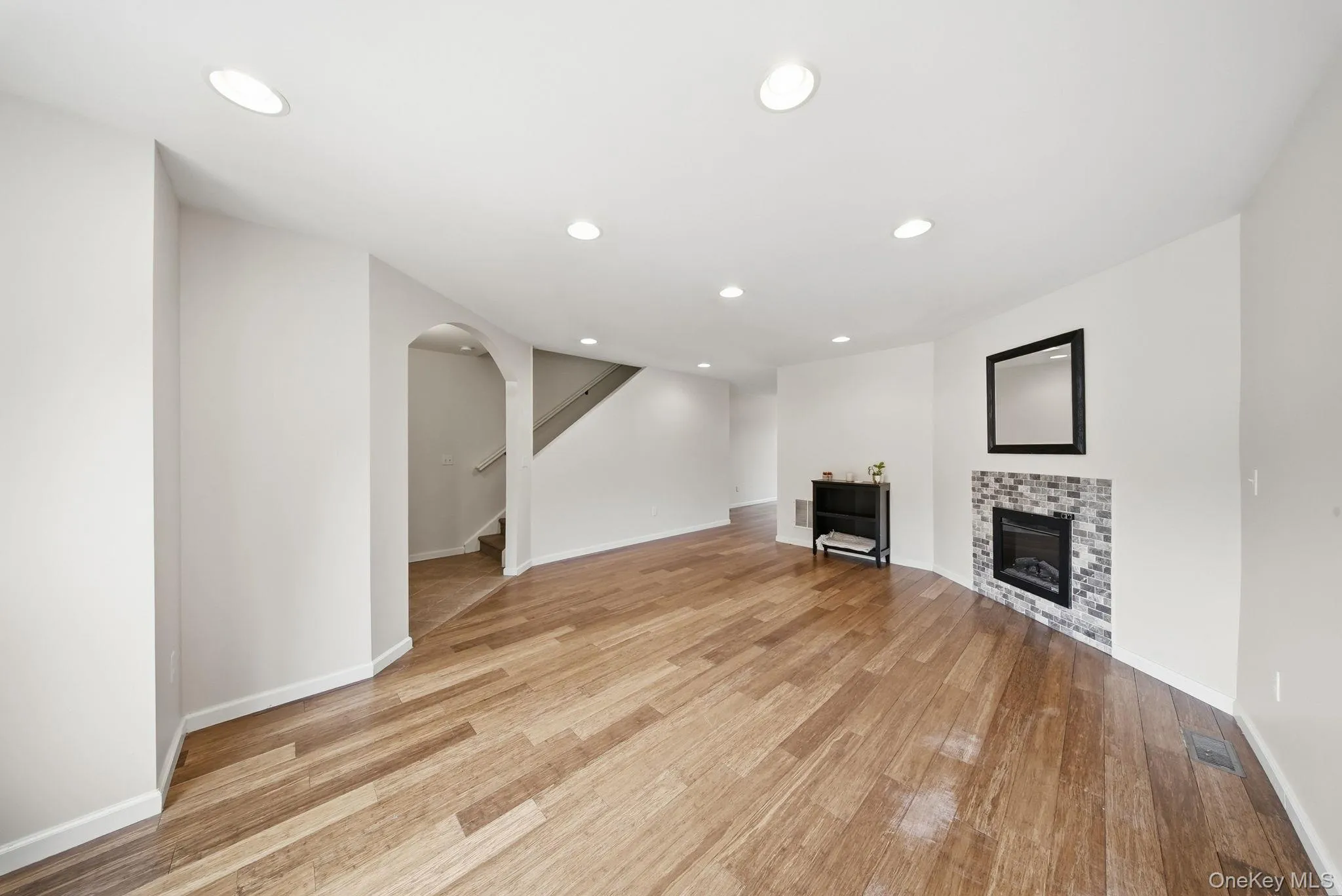 2 Deerfield Court, Thompson, NY, 3 Bedrooms Bedrooms, 6 Rooms Rooms,2 BathroomsBathrooms,Residential,For Rent,Deerfield,0,1026528 2 Deerfield Court, Thompson, NY, 3 Bedrooms Bedrooms, 6 Rooms Rooms,2 BathroomsBathrooms,Residential,For Rent,Deerfield,0,1026528