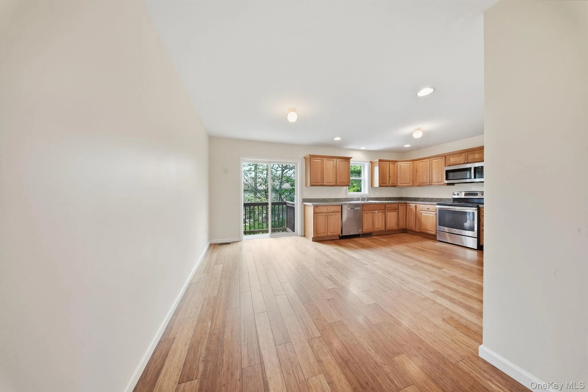 2 Deerfield Court, Thompson, NY, 3 Bedrooms Bedrooms, 6 Rooms Rooms,2 BathroomsBathrooms,Residential,For Rent,Deerfield,0,1026528 2 Deerfield Court, Thompson, NY, 3 Bedrooms Bedrooms, 6 Rooms Rooms,2 BathroomsBathrooms,Residential,For Rent,Deerfield,0,1026528