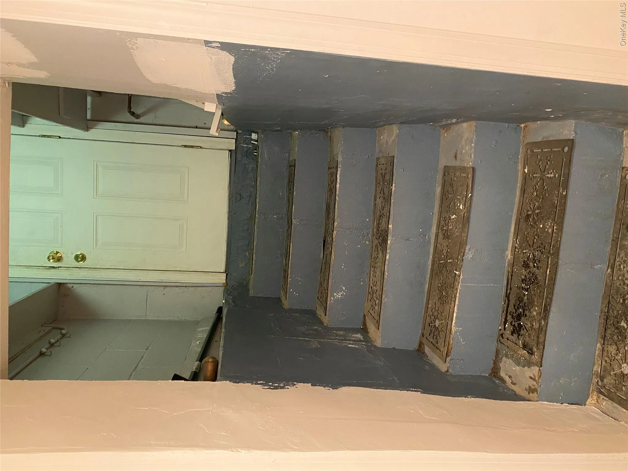 84-59 126th Street, New York, NY, 3 Bedrooms Bedrooms, 7 Rooms Rooms,1 BathroomBathrooms,Residential Lease,For Rent,126th,0,1026529 84-59 126th Street, New York, NY, 3 Bedrooms Bedrooms, 7 Rooms Rooms,1 BathroomBathrooms,Residential Lease,For Rent,126th,0,1026529