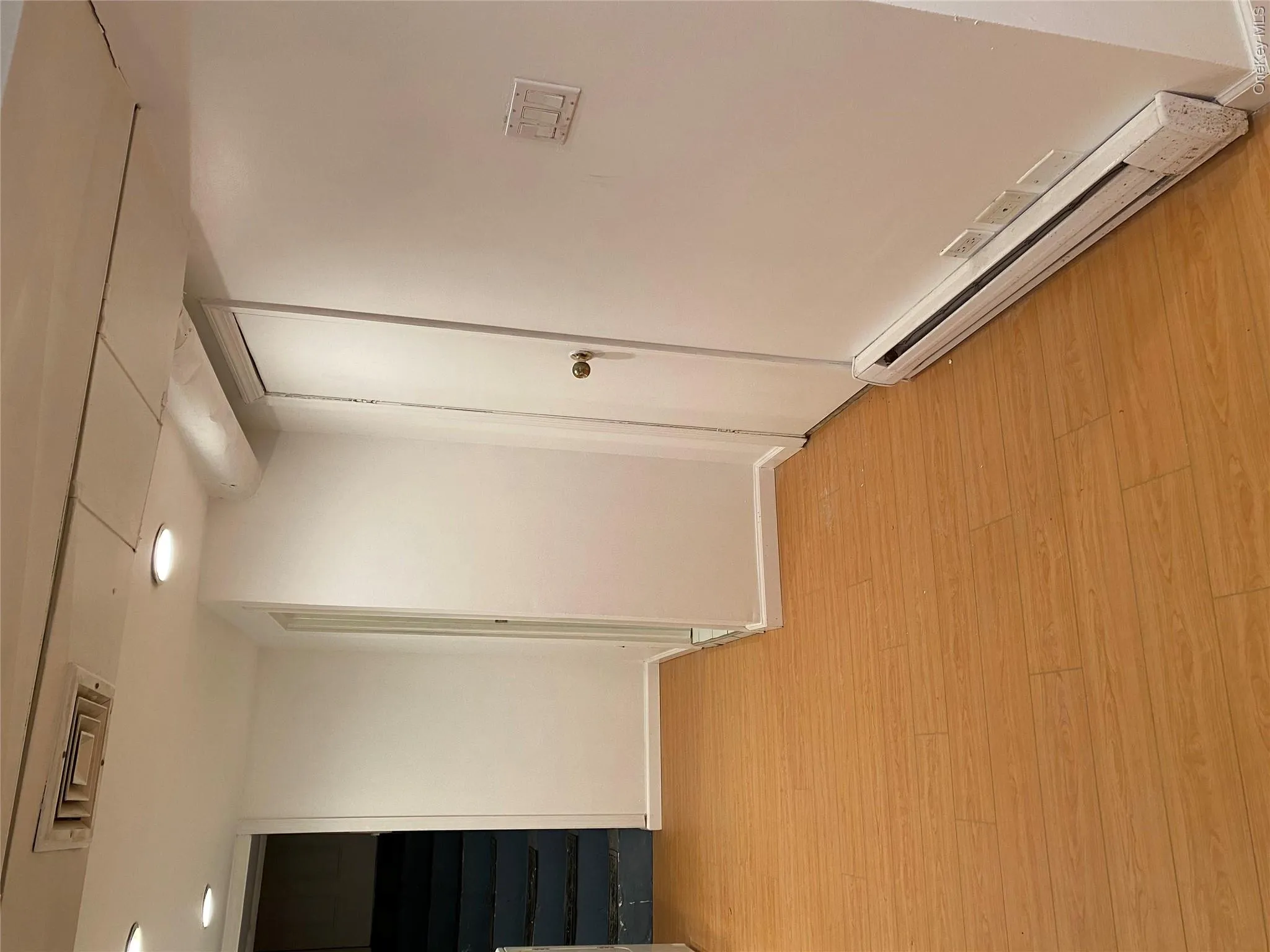 84-59 126th Street, New York, NY, 3 Bedrooms Bedrooms, 7 Rooms Rooms,1 BathroomBathrooms,Residential Lease,For Rent,126th,0,1026529 84-59 126th Street, New York, NY, 3 Bedrooms Bedrooms, 7 Rooms Rooms,1 BathroomBathrooms,Residential Lease,For Rent,126th,0,1026529