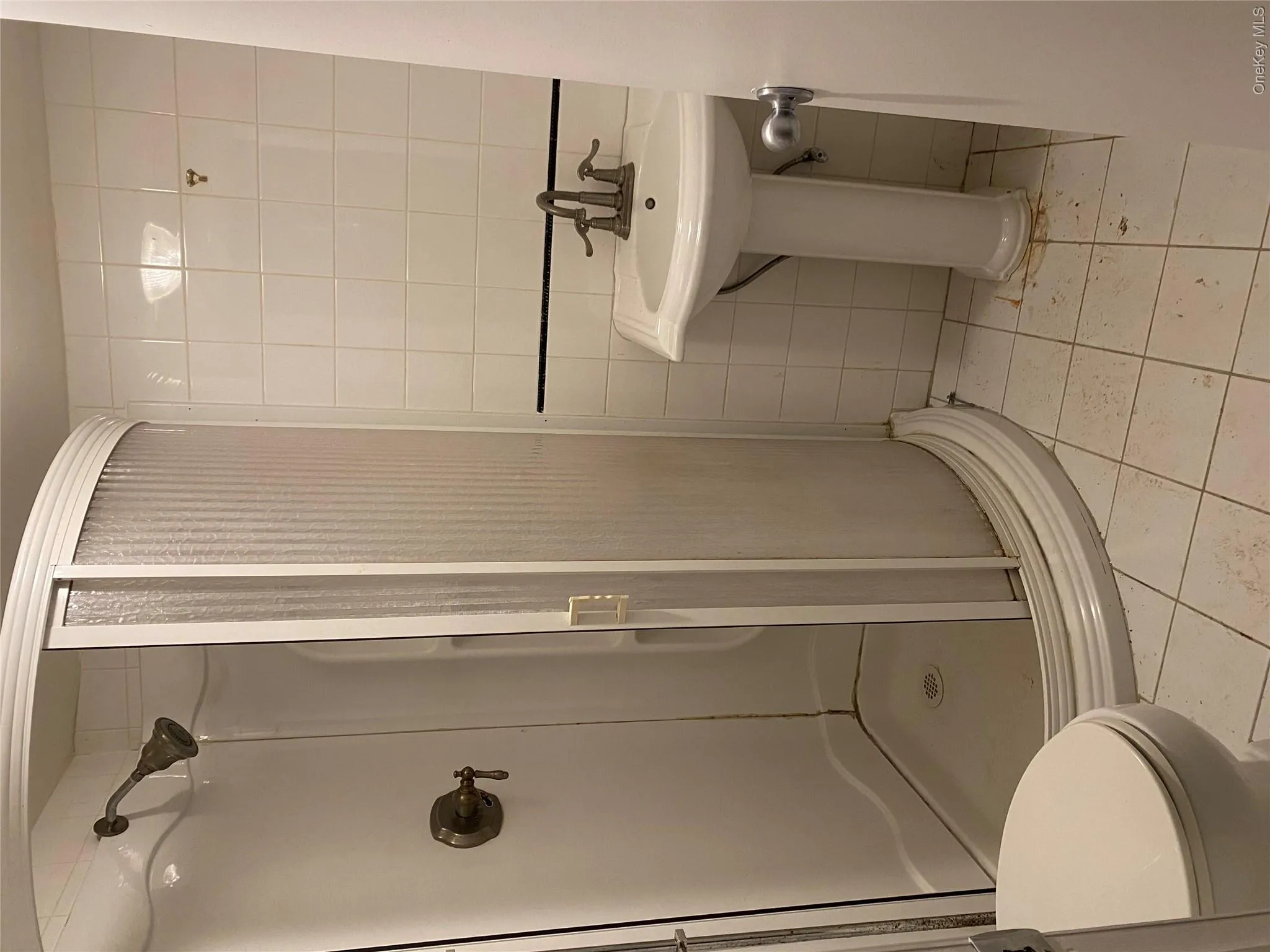 84-59 126th Street, New York, NY, 3 Bedrooms Bedrooms, 7 Rooms Rooms,1 BathroomBathrooms,Residential Lease,For Rent,126th,0,1026529 84-59 126th Street, New York, NY, 3 Bedrooms Bedrooms, 7 Rooms Rooms,1 BathroomBathrooms,Residential Lease,For Rent,126th,0,1026529
