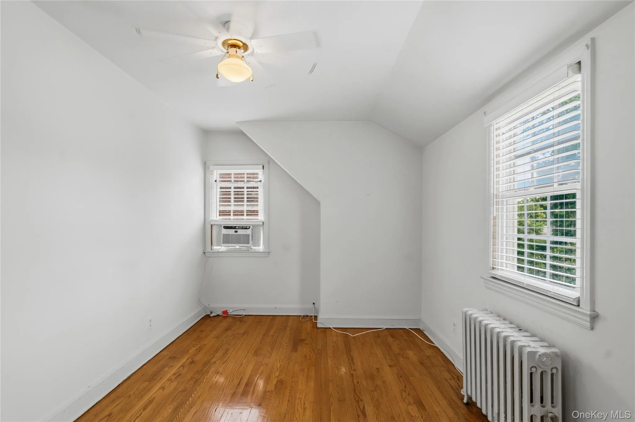 19 Chestnut Street, Glen Cove, NY, 5 Bedrooms Bedrooms, 8 Rooms Rooms,2 BathroomsBathrooms,Residential,For Rent,Chestnut,0,1026537 19 Chestnut Street, Glen Cove, NY, 5 Bedrooms Bedrooms, 8 Rooms Rooms,2 BathroomsBathrooms,Residential,For Rent,Chestnut,0,1026537