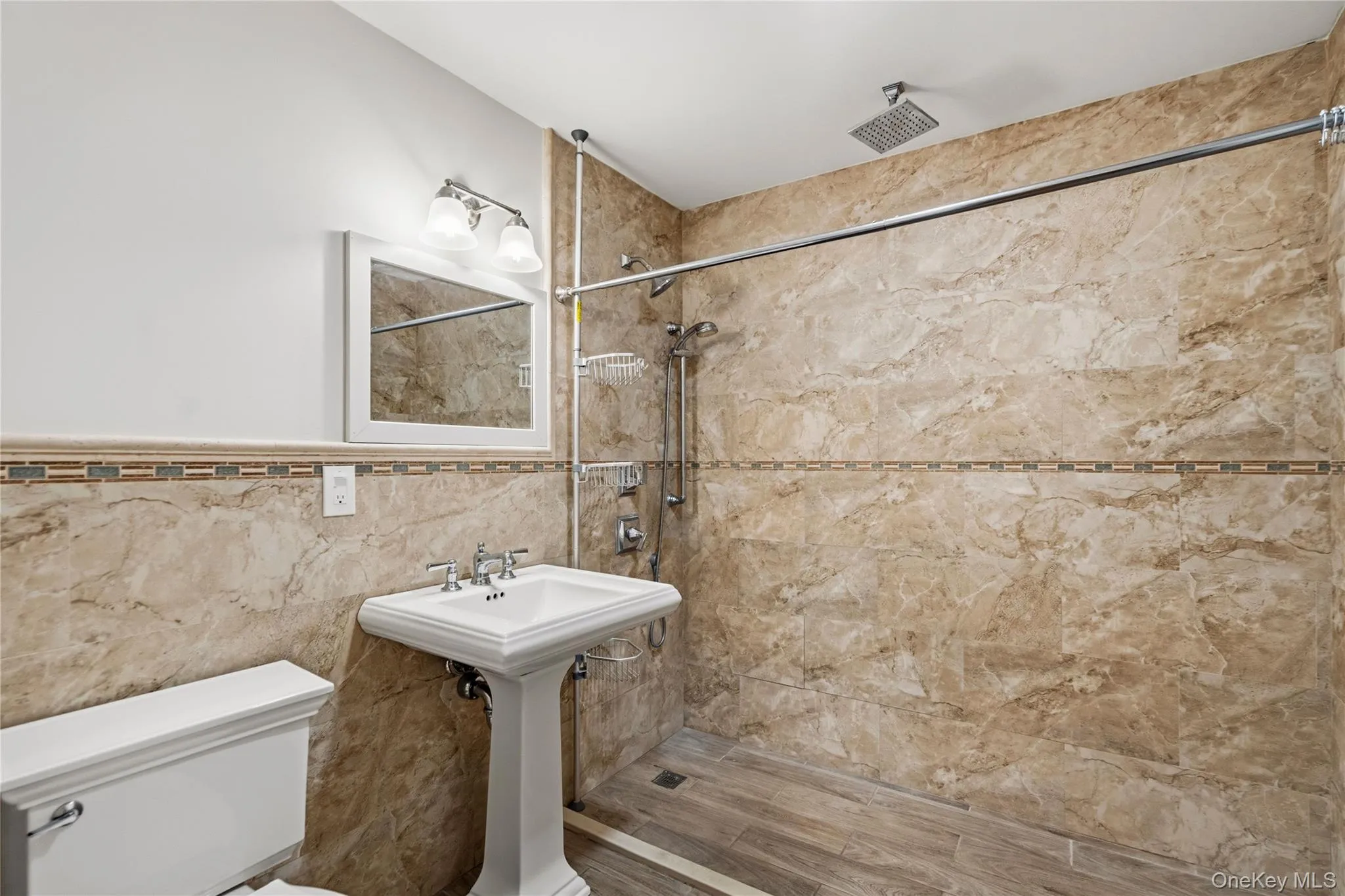 19 Chestnut Street, Glen Cove, NY, 5 Bedrooms Bedrooms, 8 Rooms Rooms,2 BathroomsBathrooms,Residential,For Rent,Chestnut,0,1026537 19 Chestnut Street, Glen Cove, NY, 5 Bedrooms Bedrooms, 8 Rooms Rooms,2 BathroomsBathrooms,Residential,For Rent,Chestnut,0,1026537