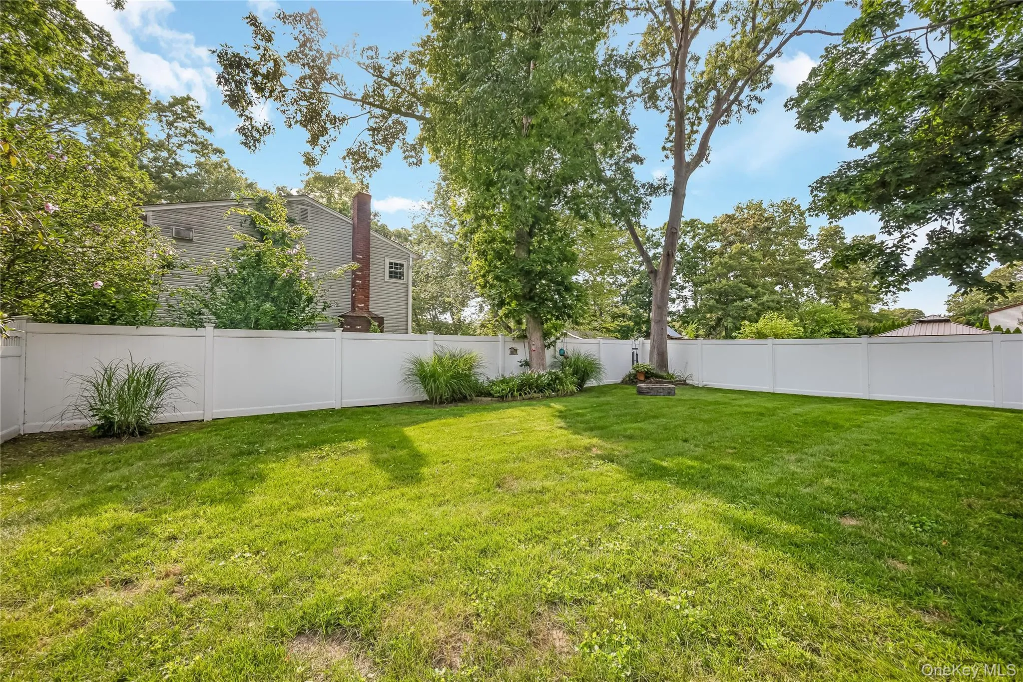281 Thrift Street, Islip, NY, 3 Bedrooms Bedrooms, 7 Rooms Rooms,2 BathroomsBathrooms,Residential,For Rent,Thrift,0,1026543 281 Thrift Street, Islip, NY, 3 Bedrooms Bedrooms, 7 Rooms Rooms,2 BathroomsBathrooms,Residential,For Rent,Thrift,0,1026543