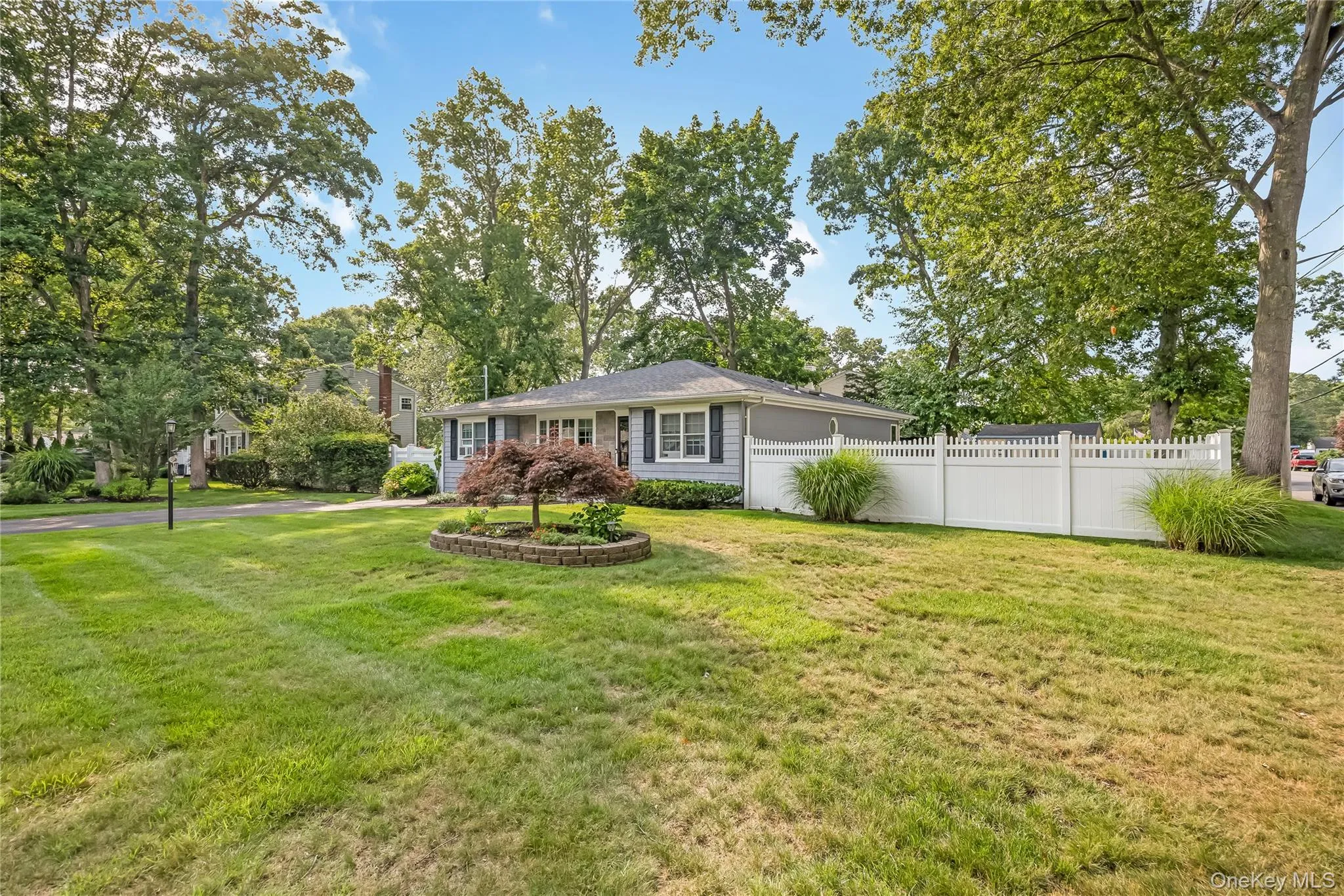 281 Thrift Street, Islip, NY, 3 Bedrooms Bedrooms, 7 Rooms Rooms,2 BathroomsBathrooms,Residential,For Rent,Thrift,0,1026543 281 Thrift Street, Islip, NY, 3 Bedrooms Bedrooms, 7 Rooms Rooms,2 BathroomsBathrooms,Residential,For Rent,Thrift,0,1026543