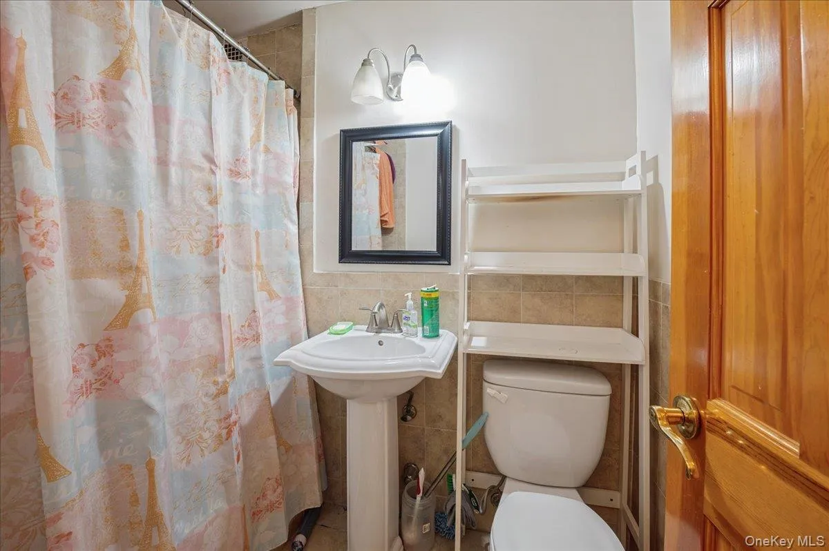 1130 Stadium Avenue, New York, NY, 2 Bedrooms Bedrooms, 6 Rooms Rooms,1 BathroomBathrooms,Residential,For Rent,Stadium,0,1026548 1130 Stadium Avenue, New York, NY, 2 Bedrooms Bedrooms, 6 Rooms Rooms,1 BathroomBathrooms,Residential,For Rent,Stadium,0,1026548