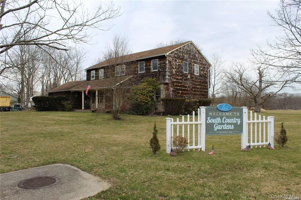 1 Durkee Lane, Brookhaven, NY, 4 Bedrooms Bedrooms, 11 Rooms Rooms,2 BathroomsBathrooms,Residential,For Rent,Durkee,0,1026549 1 Durkee Lane, Brookhaven, NY, 4 Bedrooms Bedrooms, 11 Rooms Rooms,2 BathroomsBathrooms,Residential,For Rent,Durkee,0,1026549