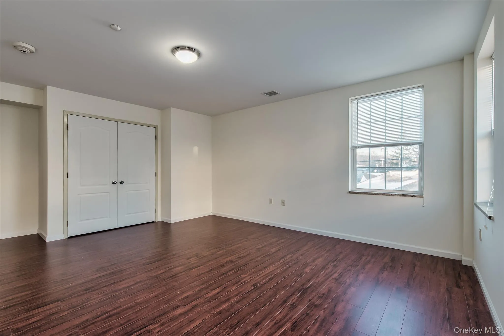 200 Carney Street, Glen Cove, NY, 2 Bedrooms Bedrooms, 3 Rooms Rooms,1 BathroomBathrooms,Residential Lease,For Rent,Carney,0,1026550 200 Carney Street, Glen Cove, NY, 2 Bedrooms Bedrooms, 3 Rooms Rooms,1 BathroomBathrooms,Residential Lease,For Rent,Carney,0,1026550