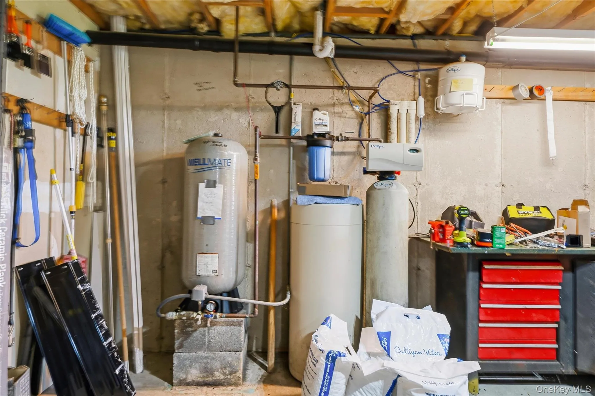 Water softener owned. Water softener owned.