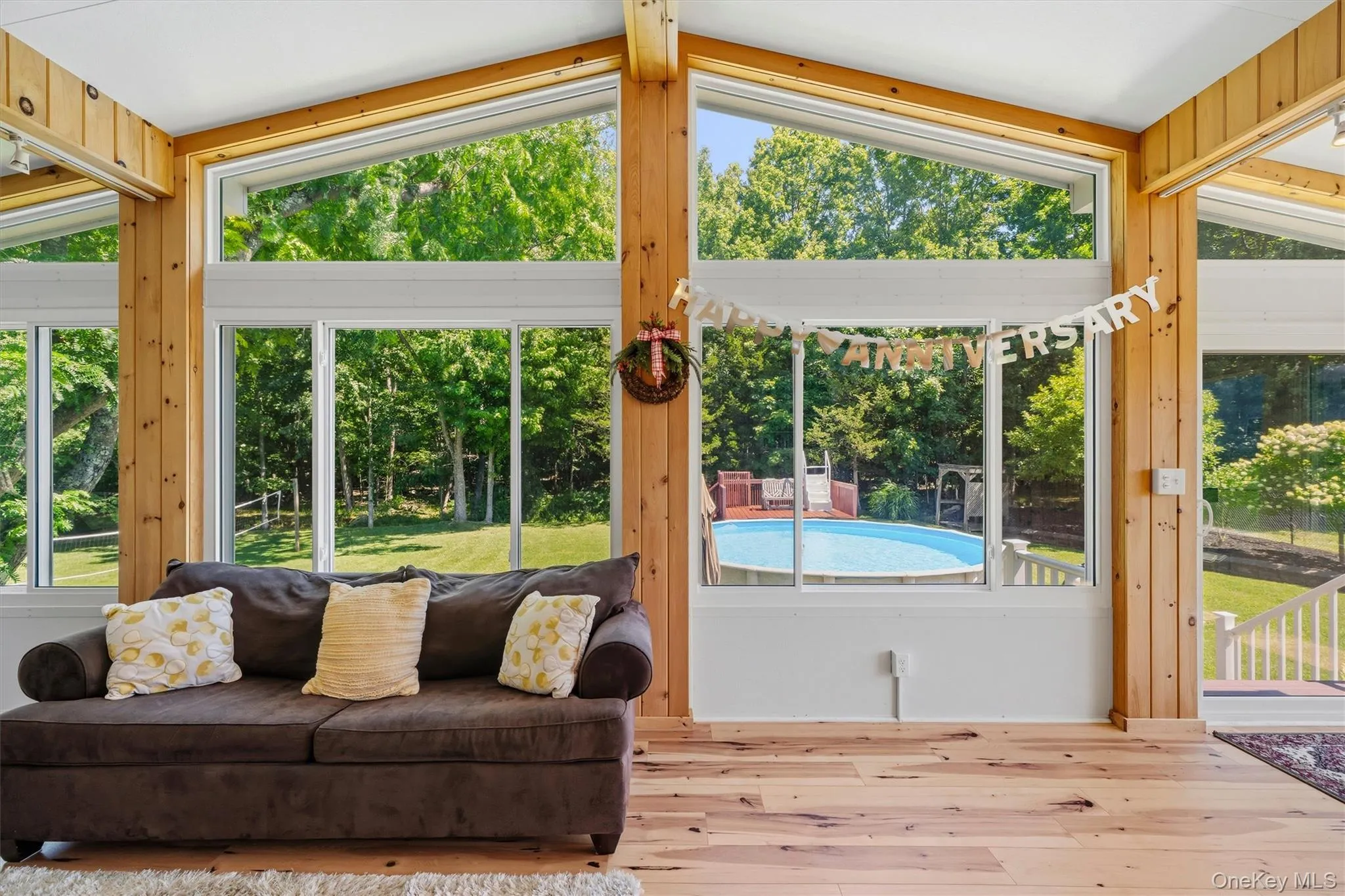 Wall of glass to admire your private back yard. Wall of glass to admire your private back yard.