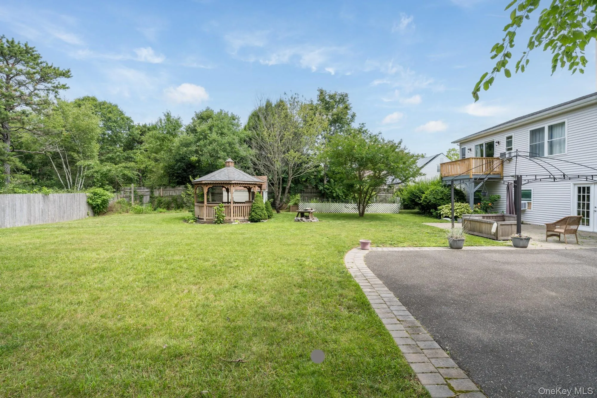 36 Balsam Drive, Brookhaven, NY, 5 Bedrooms Bedrooms, 12 Rooms Rooms,3 BathroomsBathrooms,Residential,For Rent,Balsam,0,1026556 36 Balsam Drive, Brookhaven, NY, 5 Bedrooms Bedrooms, 12 Rooms Rooms,3 BathroomsBathrooms,Residential,For Rent,Balsam,0,1026556
