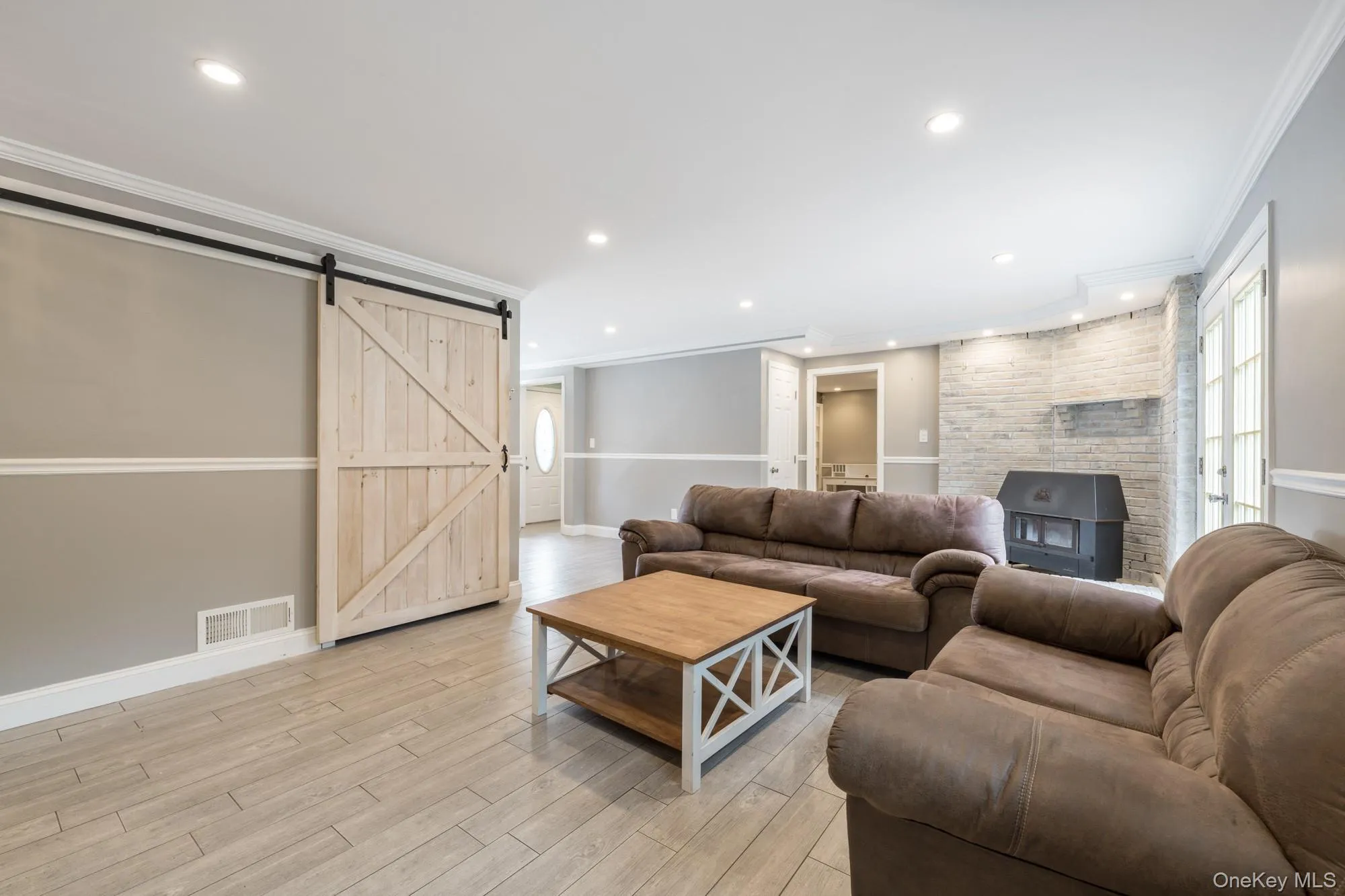 36 Balsam Drive, Brookhaven, NY, 5 Bedrooms Bedrooms, 12 Rooms Rooms,3 BathroomsBathrooms,Residential,For Rent,Balsam,0,1026556 36 Balsam Drive, Brookhaven, NY, 5 Bedrooms Bedrooms, 12 Rooms Rooms,3 BathroomsBathrooms,Residential,For Rent,Balsam,0,1026556