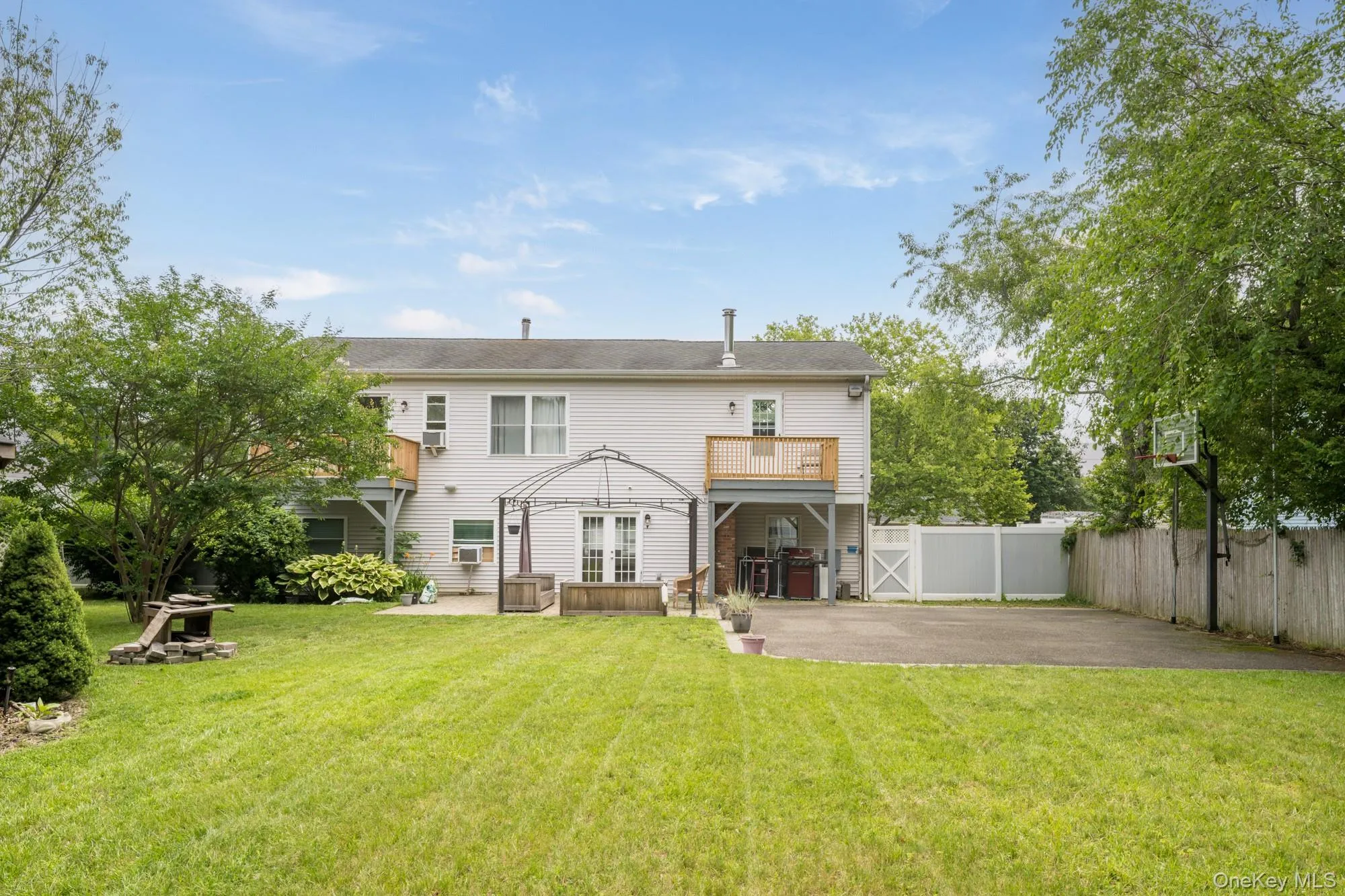 36 Balsam Drive, Brookhaven, NY, 5 Bedrooms Bedrooms, 12 Rooms Rooms,3 BathroomsBathrooms,Residential,For Rent,Balsam,0,1026556 36 Balsam Drive, Brookhaven, NY, 5 Bedrooms Bedrooms, 12 Rooms Rooms,3 BathroomsBathrooms,Residential,For Rent,Balsam,0,1026556