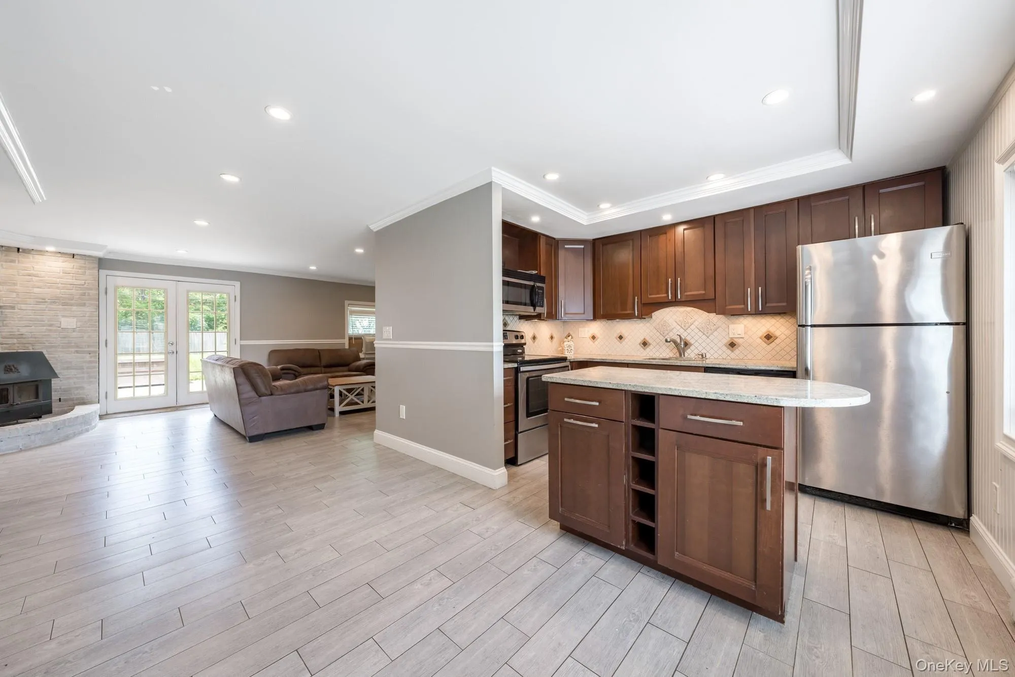 36 Balsam Drive, Brookhaven, NY, 5 Bedrooms Bedrooms, 12 Rooms Rooms,3 BathroomsBathrooms,Residential,For Rent,Balsam,0,1026556 36 Balsam Drive, Brookhaven, NY, 5 Bedrooms Bedrooms, 12 Rooms Rooms,3 BathroomsBathrooms,Residential,For Rent,Balsam,0,1026556
