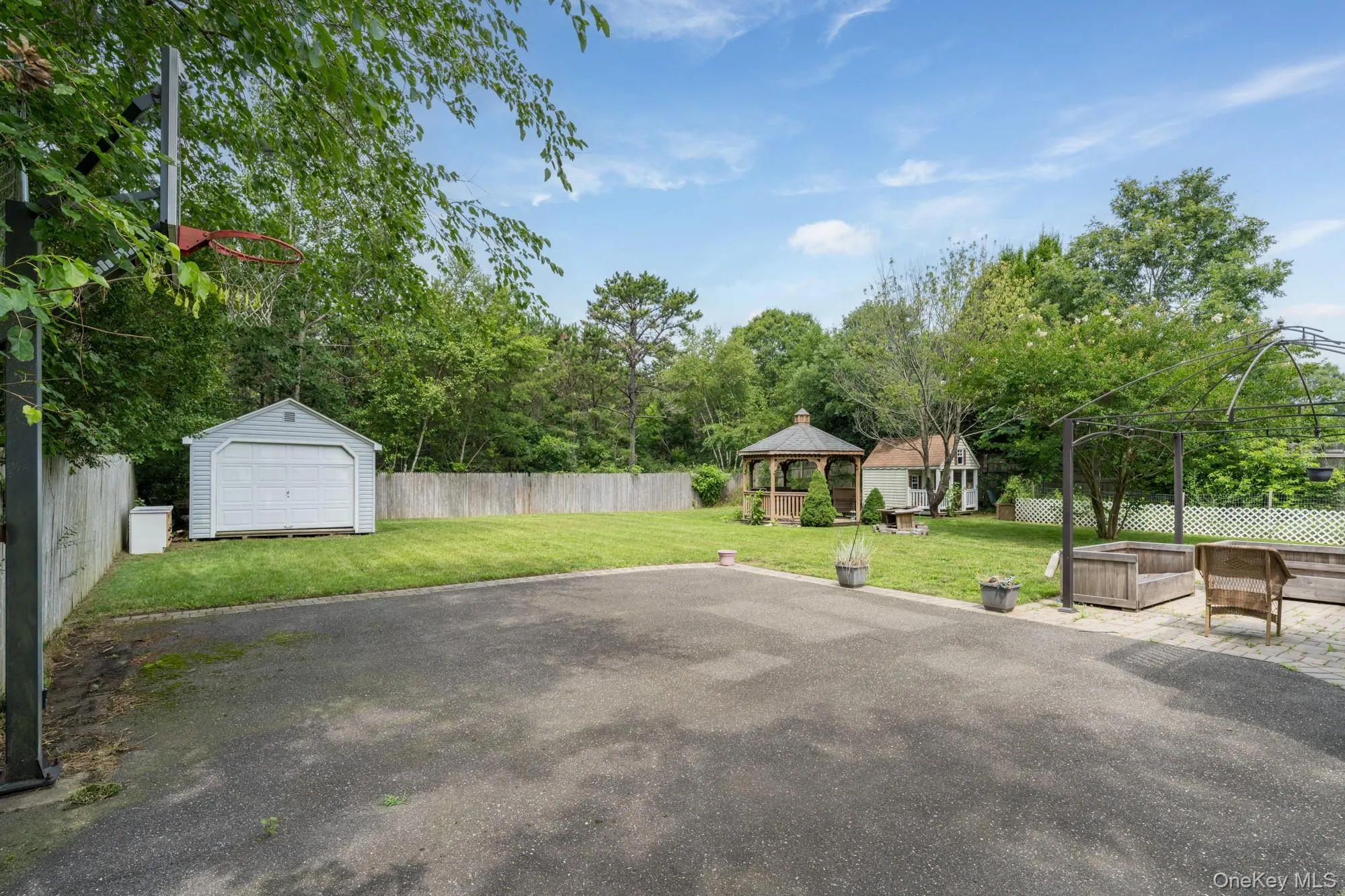36 Balsam Drive, Brookhaven, NY, 5 Bedrooms Bedrooms, 12 Rooms Rooms,3 BathroomsBathrooms,Residential,For Rent,Balsam,0,1026556 36 Balsam Drive, Brookhaven, NY, 5 Bedrooms Bedrooms, 12 Rooms Rooms,3 BathroomsBathrooms,Residential,For Rent,Balsam,0,1026556