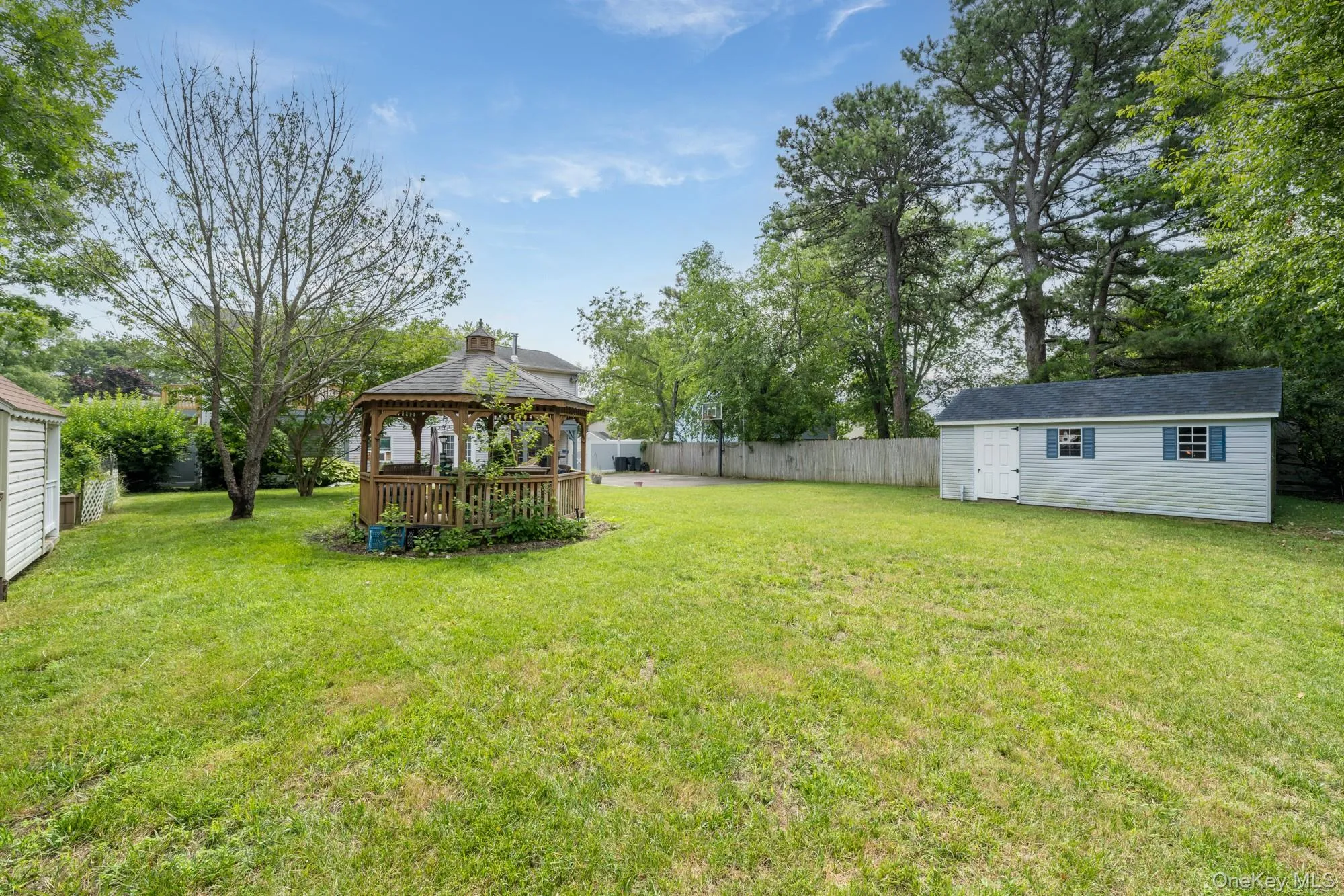 36 Balsam Drive, Brookhaven, NY, 5 Bedrooms Bedrooms, 12 Rooms Rooms,3 BathroomsBathrooms,Residential,For Rent,Balsam,0,1026556 36 Balsam Drive, Brookhaven, NY, 5 Bedrooms Bedrooms, 12 Rooms Rooms,3 BathroomsBathrooms,Residential,For Rent,Balsam,0,1026556
