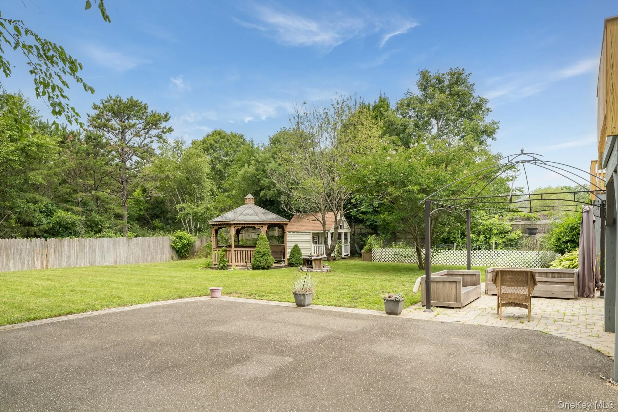 36 Balsam Drive, Brookhaven, NY, 5 Bedrooms Bedrooms, 12 Rooms Rooms,3 BathroomsBathrooms,Residential,For Rent,Balsam,0,1026556 36 Balsam Drive, Brookhaven, NY, 5 Bedrooms Bedrooms, 12 Rooms Rooms,3 BathroomsBathrooms,Residential,For Rent,Balsam,0,1026556