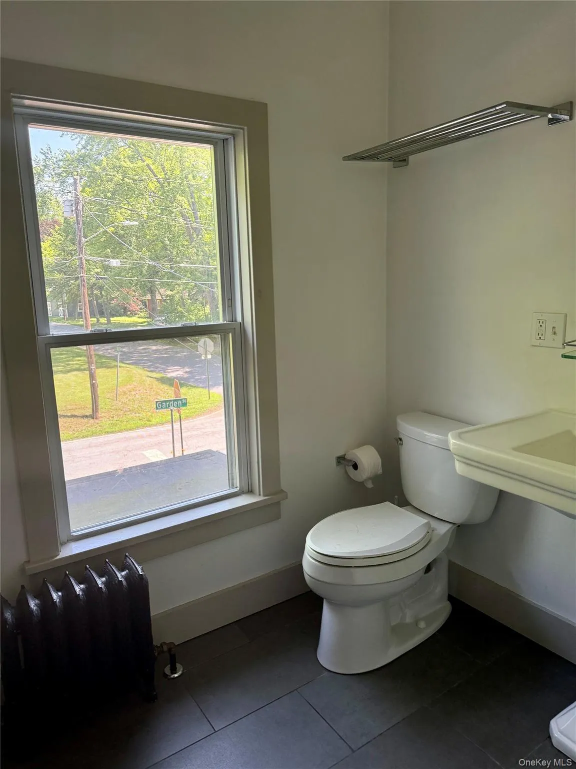 34 Garden Street, Red Hook, NY, 3 Bedrooms Bedrooms, 7 Rooms Rooms,1 BathroomBathrooms,Residential Lease,For Rent,Garden,0,1026557 34 Garden Street, Red Hook, NY, 3 Bedrooms Bedrooms, 7 Rooms Rooms,1 BathroomBathrooms,Residential Lease,For Rent,Garden,0,1026557