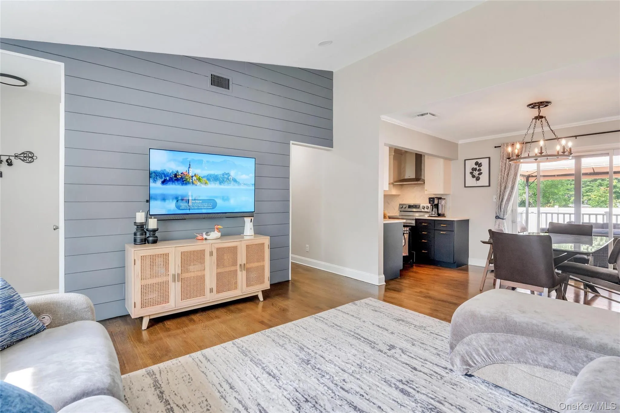 5 Shaftsbury Lane, Huntington, NY, 3 Bedrooms Bedrooms, 6 Rooms Rooms,2 BathroomsBathrooms,Residential,For Rent,Shaftsbury,0,1026564 5 Shaftsbury Lane, Huntington, NY, 3 Bedrooms Bedrooms, 6 Rooms Rooms,2 BathroomsBathrooms,Residential,For Rent,Shaftsbury,0,1026564