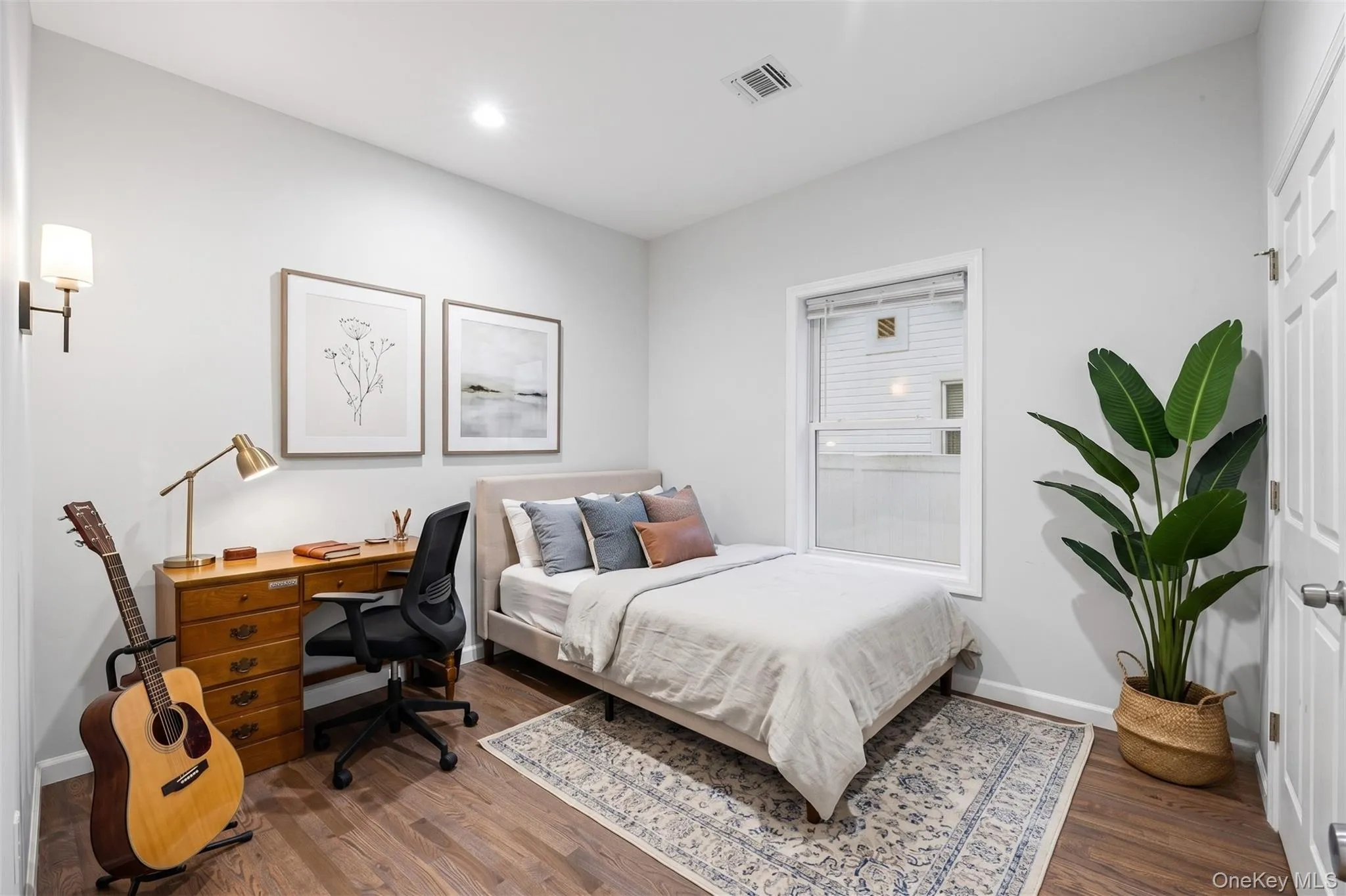 20 Cedar Road, Brookhaven, NY, 3 Bedrooms Bedrooms, 6 Rooms Rooms,1 BathroomBathrooms,Residential,For Rent,Cedar,0,1026566 20 Cedar Road, Brookhaven, NY, 3 Bedrooms Bedrooms, 6 Rooms Rooms,1 BathroomBathrooms,Residential,For Rent,Cedar,0,1026566