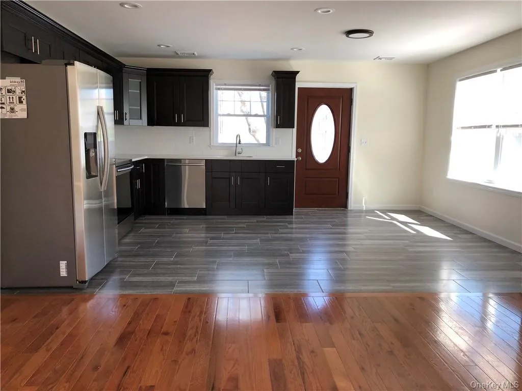 133 Route 6N, Carmel, NY, 3 Bedrooms Bedrooms, 6 Rooms Rooms,1 BathroomBathrooms,Residential Lease,For Rent,Route 6N,0,1026569 133 Route 6N, Carmel, NY, 3 Bedrooms Bedrooms, 6 Rooms Rooms,1 BathroomBathrooms,Residential Lease,For Rent,Route 6N,0,1026569