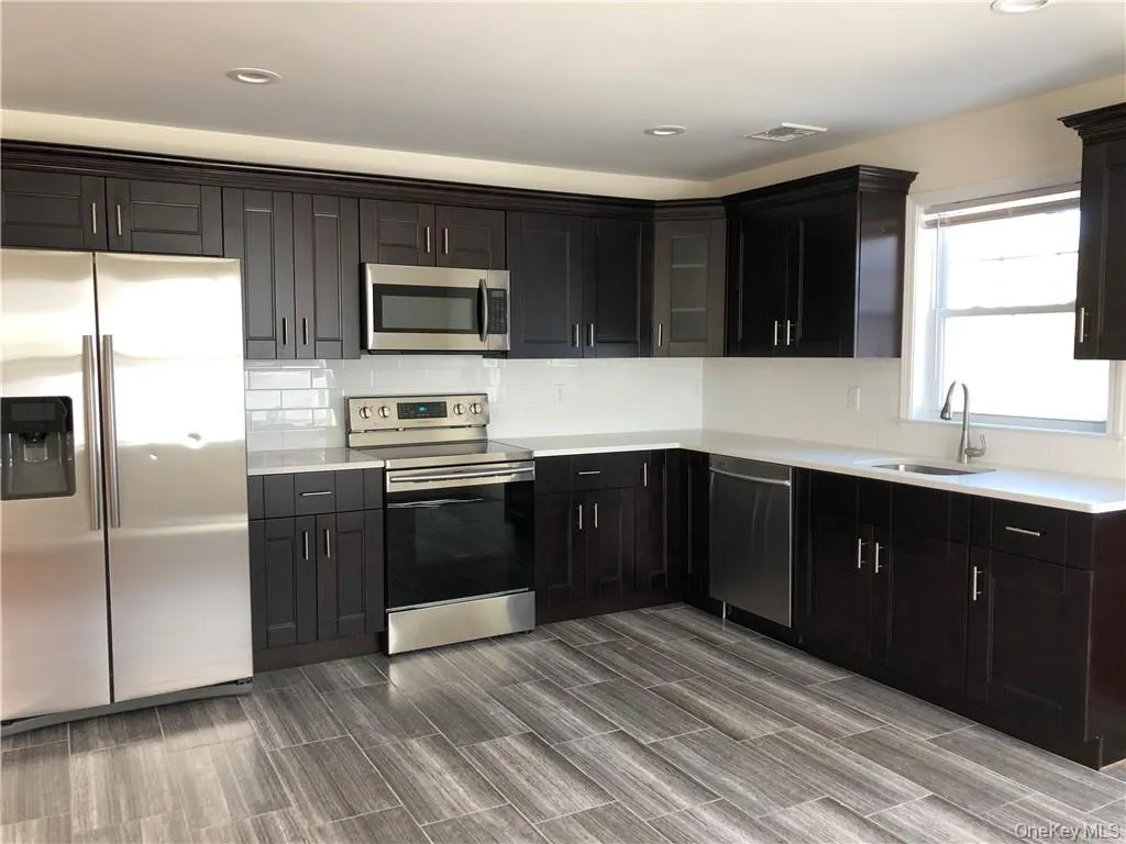 133 Route 6N, Carmel, NY, 3 Bedrooms Bedrooms, 6 Rooms Rooms,1 BathroomBathrooms,Residential Lease,For Rent,Route 6N,0,1026569 133 Route 6N, Carmel, NY, 3 Bedrooms Bedrooms, 6 Rooms Rooms,1 BathroomBathrooms,Residential Lease,For Rent,Route 6N,0,1026569