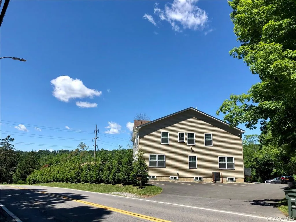 133 Route 6N, Carmel, NY, 3 Bedrooms Bedrooms, 6 Rooms Rooms,1 BathroomBathrooms,Residential Lease,For Rent,Route 6N,0,1026569 133 Route 6N, Carmel, NY, 3 Bedrooms Bedrooms, 6 Rooms Rooms,1 BathroomBathrooms,Residential Lease,For Rent,Route 6N,0,1026569