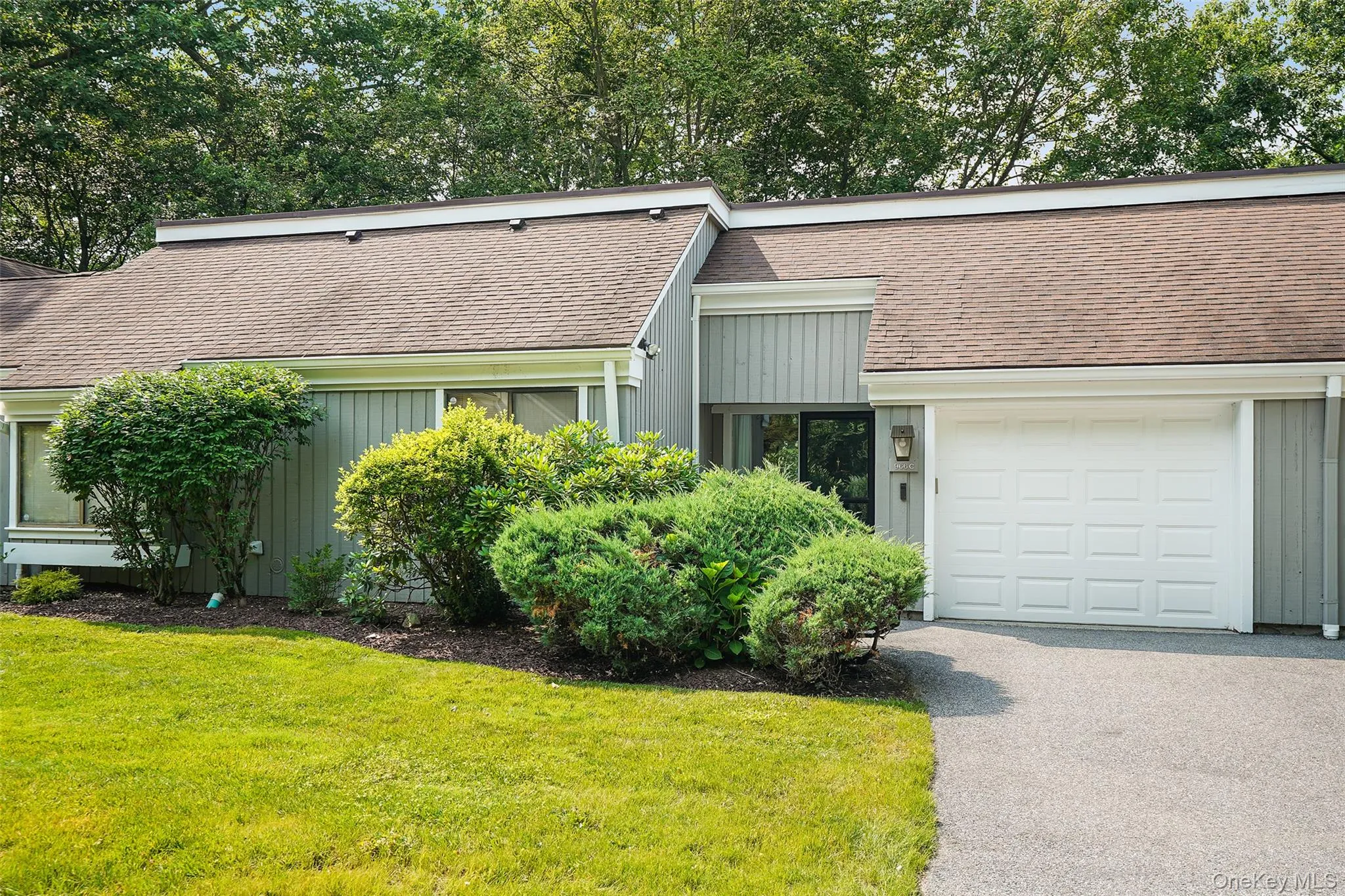 966 Heritage Hills Drive, Somers, NY, 2 Bedrooms Bedrooms, 5 Rooms Rooms,2 BathroomsBathrooms,Residential,For Rent,Heritage Hills,0,1026571 966 Heritage Hills Drive, Somers, NY, 2 Bedrooms Bedrooms, 5 Rooms Rooms,2 BathroomsBathrooms,Residential,For Rent,Heritage Hills,0,1026571