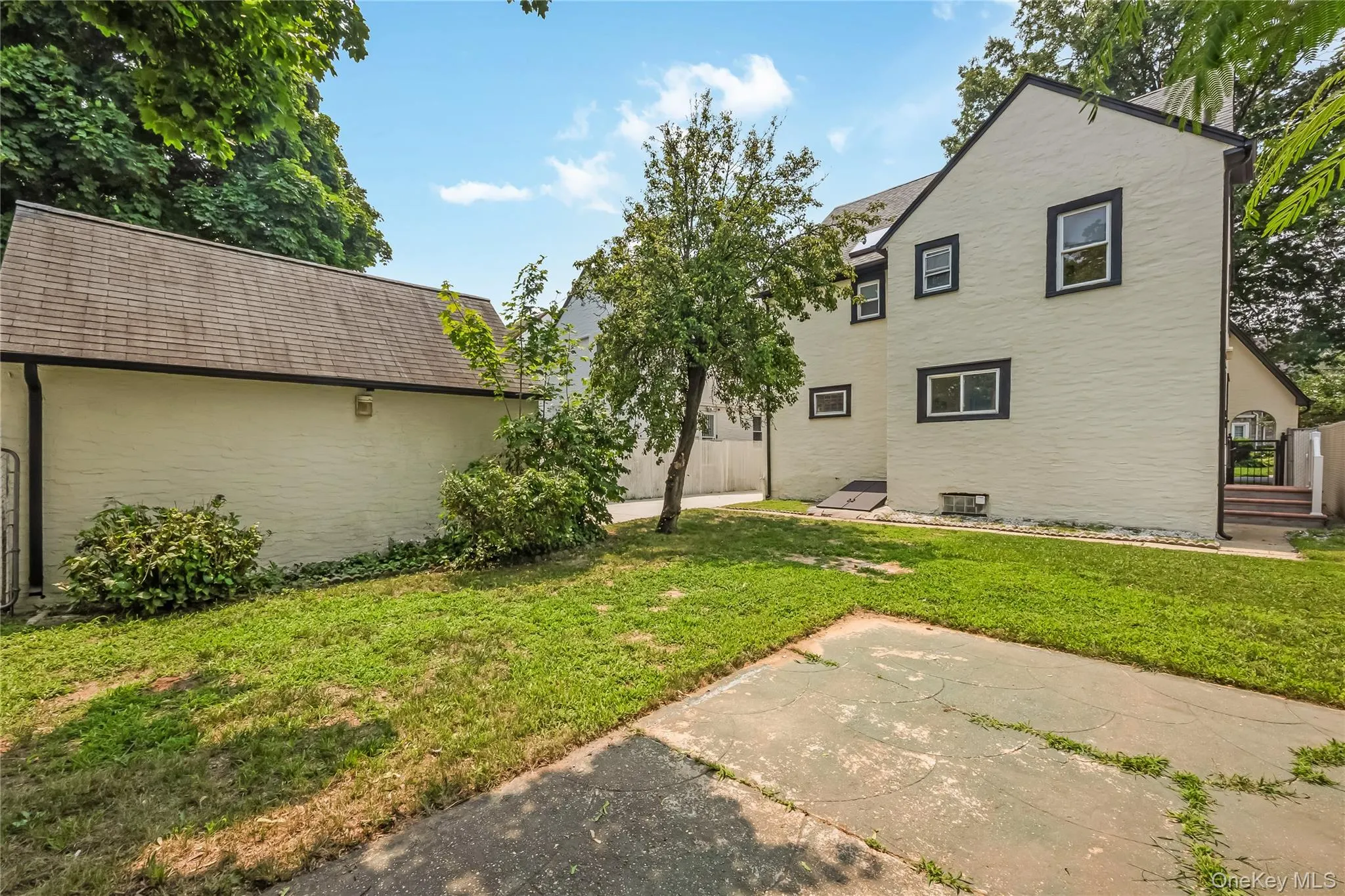 114-57 176th Street, New York, NY, 4 Bedrooms Bedrooms, 8 Rooms Rooms,2 BathroomsBathrooms,Residential,For Rent,176th,0,1026577 114-57 176th Street, New York, NY, 4 Bedrooms Bedrooms, 8 Rooms Rooms,2 BathroomsBathrooms,Residential,For Rent,176th,0,1026577