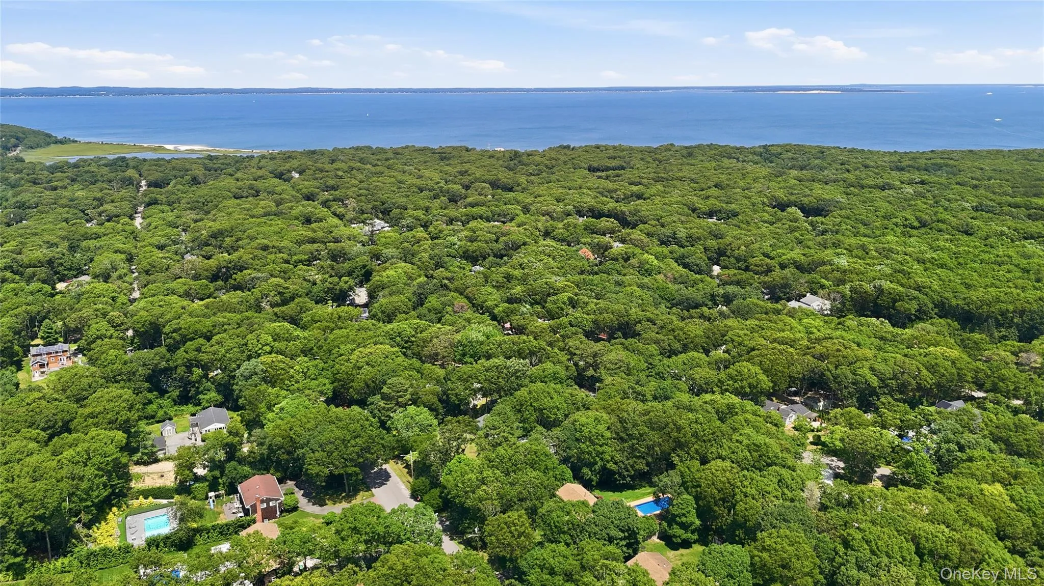 5 Columbine Avenue, Southampton, NY, 3 Bedrooms Bedrooms, 9 Rooms Rooms,1 BathroomBathrooms,Residential,For Rent,Columbine,0,1026582 5 Columbine Avenue, Southampton, NY, 3 Bedrooms Bedrooms, 9 Rooms Rooms,1 BathroomBathrooms,Residential,For Rent,Columbine,0,1026582