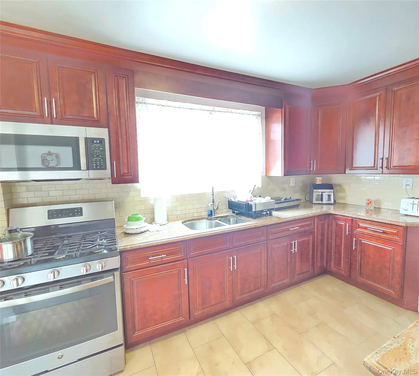 2241 Haviland Avenue, New York, NY, 4 Bedrooms Bedrooms, 7 Rooms Rooms,3 BathroomsBathrooms,Residential,For Rent,Haviland,0,1026583 2241 Haviland Avenue, New York, NY, 4 Bedrooms Bedrooms, 7 Rooms Rooms,3 BathroomsBathrooms,Residential,For Rent,Haviland,0,1026583