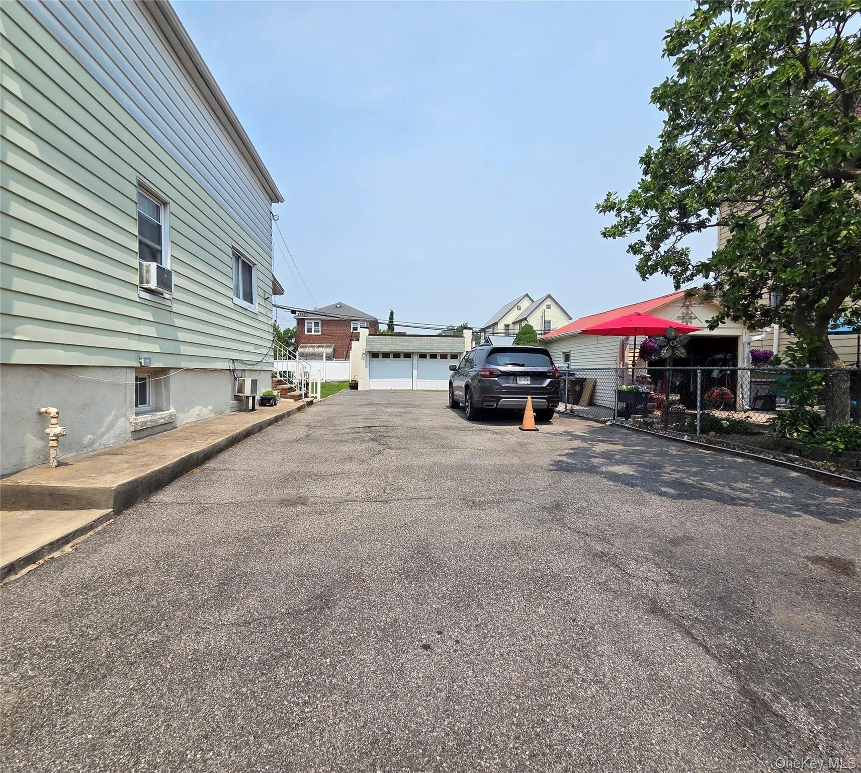 2241 Haviland Avenue, New York, NY, 4 Bedrooms Bedrooms, 7 Rooms Rooms,3 BathroomsBathrooms,Residential,For Rent,Haviland,0,1026583 2241 Haviland Avenue, New York, NY, 4 Bedrooms Bedrooms, 7 Rooms Rooms,3 BathroomsBathrooms,Residential,For Rent,Haviland,0,1026583