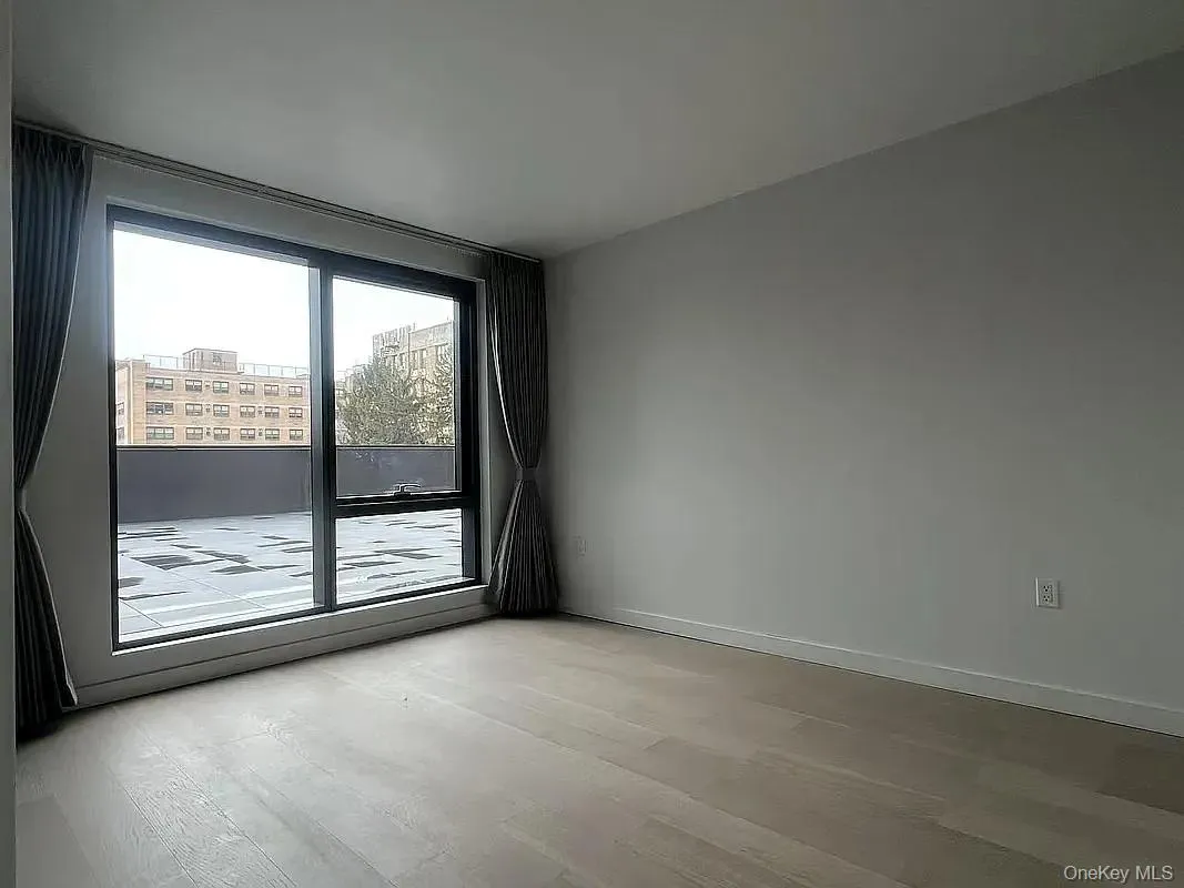 14449 Northern Boulevard, New York, NY, 1 Bedroom Bedrooms, 3 Rooms Rooms,1 BathroomBathrooms,Residential Lease,For Rent,Northern,0,1026587 14449 Northern Boulevard, New York, NY, 1 Bedroom Bedrooms, 3 Rooms Rooms,1 BathroomBathrooms,Residential Lease,For Rent,Northern,0,1026587