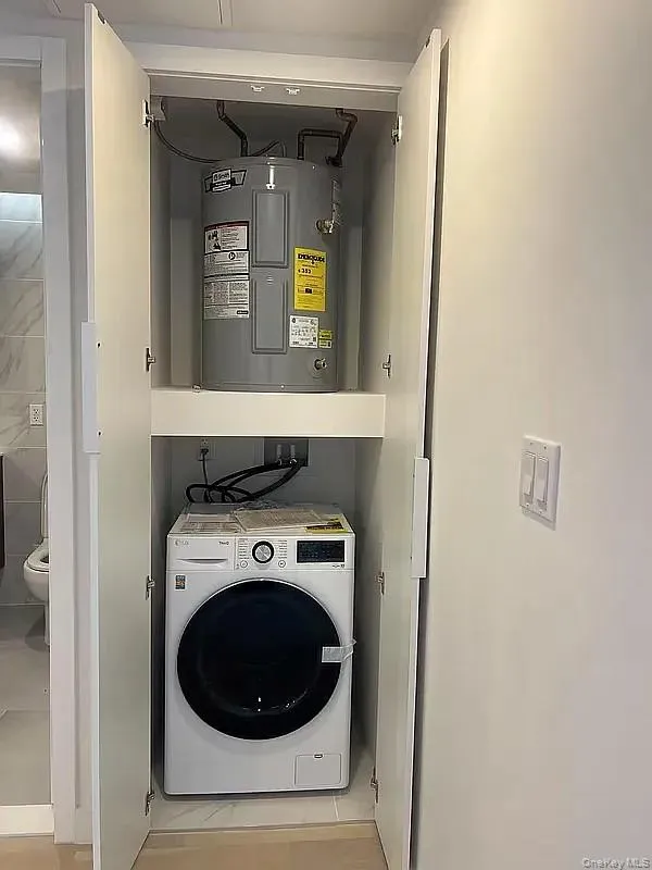 14449 Northern Boulevard, New York, NY, 1 Bedroom Bedrooms, 3 Rooms Rooms,1 BathroomBathrooms,Residential Lease,For Rent,Northern,0,1026587 14449 Northern Boulevard, New York, NY, 1 Bedroom Bedrooms, 3 Rooms Rooms,1 BathroomBathrooms,Residential Lease,For Rent,Northern,0,1026587