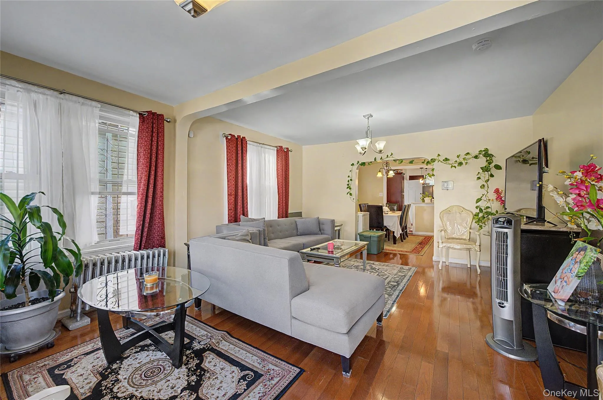 11568 155th Street, New York, NY, 3 Bedrooms Bedrooms, 9 Rooms Rooms,2 BathroomsBathrooms,Residential,For Rent,155th,0,1026591 11568 155th Street, New York, NY, 3 Bedrooms Bedrooms, 9 Rooms Rooms,2 BathroomsBathrooms,Residential,For Rent,155th,0,1026591