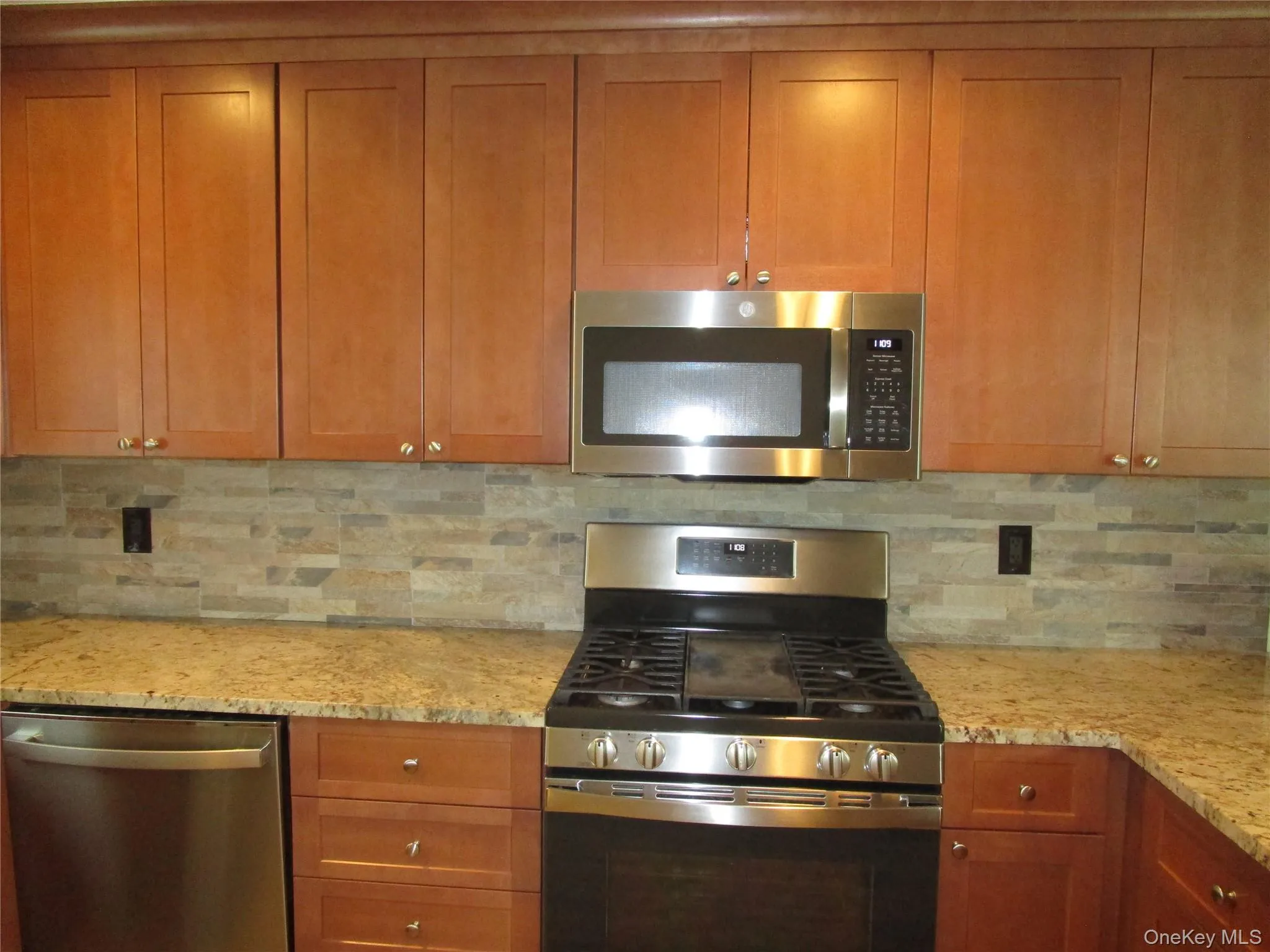 Gas range & oven Gas range & oven