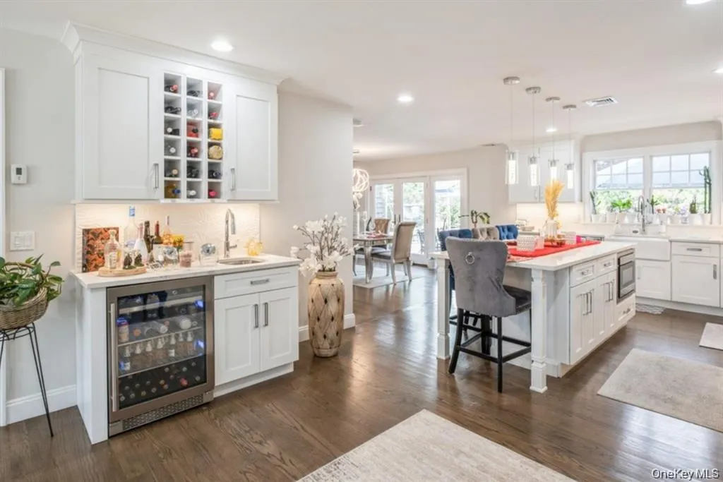 8 Hilltop Drive, Oyster Bay, NY, 4 Bedrooms Bedrooms, 10 Rooms Rooms,3 BathroomsBathrooms,Residential,For Rent,Hilltop,0,1026599 8 Hilltop Drive, Oyster Bay, NY, 4 Bedrooms Bedrooms, 10 Rooms Rooms,3 BathroomsBathrooms,Residential,For Rent,Hilltop,0,1026599