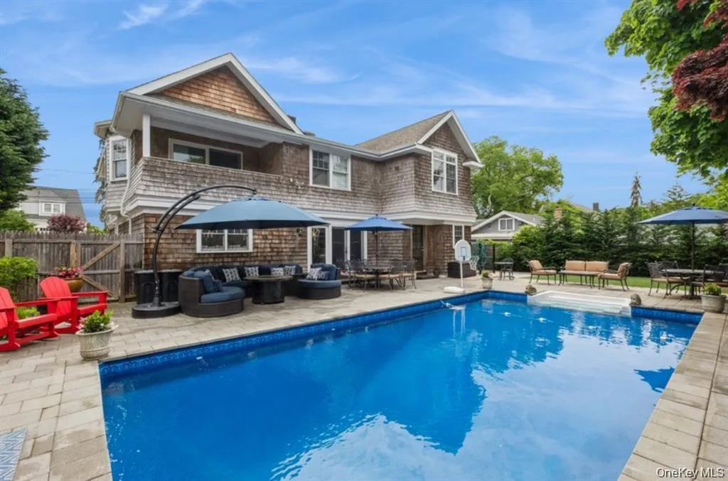 8 Hilltop Drive, Oyster Bay, NY, 4 Bedrooms Bedrooms, 10 Rooms Rooms,3 BathroomsBathrooms,Residential,For Rent,Hilltop,0,1026599 8 Hilltop Drive, Oyster Bay, NY, 4 Bedrooms Bedrooms, 10 Rooms Rooms,3 BathroomsBathrooms,Residential,For Rent,Hilltop,0,1026599