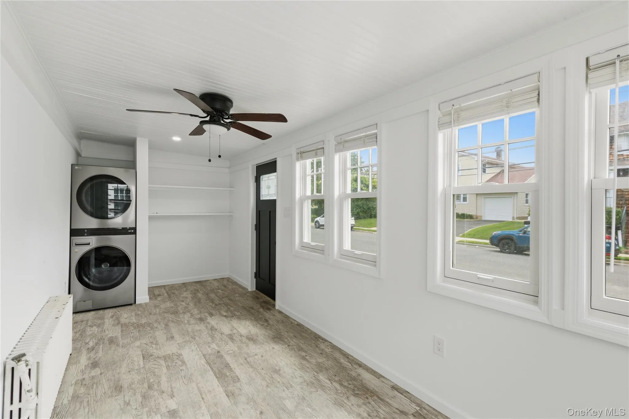 38 Smith Street, Glen Cove, NY, 2 Bedrooms Bedrooms, 5 Rooms Rooms,1 BathroomBathrooms,Residential Lease,For Rent,Smith,0,1026600 38 Smith Street, Glen Cove, NY, 2 Bedrooms Bedrooms, 5 Rooms Rooms,1 BathroomBathrooms,Residential Lease,For Rent,Smith,0,1026600