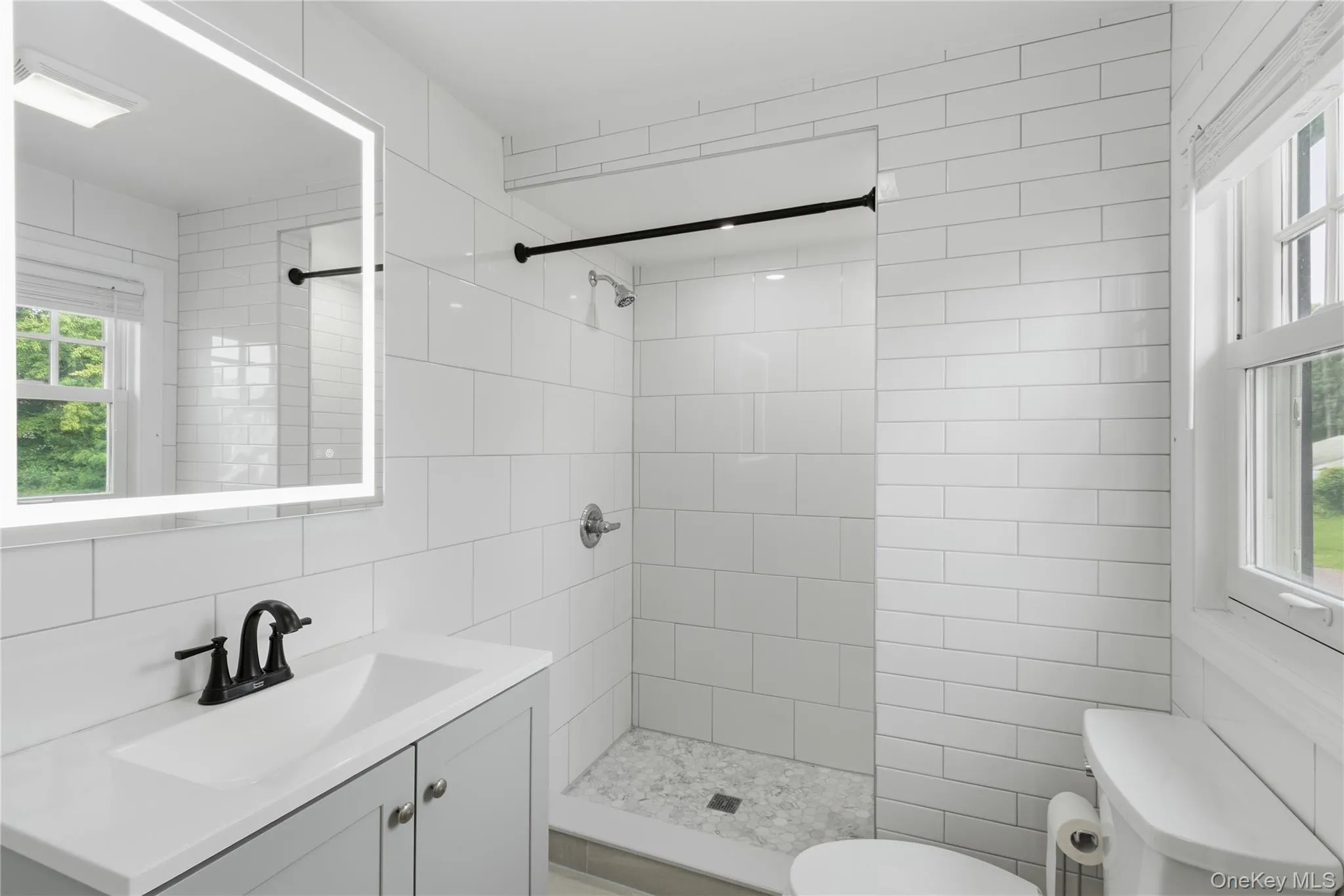 38 Smith Street, Glen Cove, NY, 2 Bedrooms Bedrooms, 5 Rooms Rooms,1 BathroomBathrooms,Residential Lease,For Rent,Smith,0,1026600 38 Smith Street, Glen Cove, NY, 2 Bedrooms Bedrooms, 5 Rooms Rooms,1 BathroomBathrooms,Residential Lease,For Rent,Smith,0,1026600