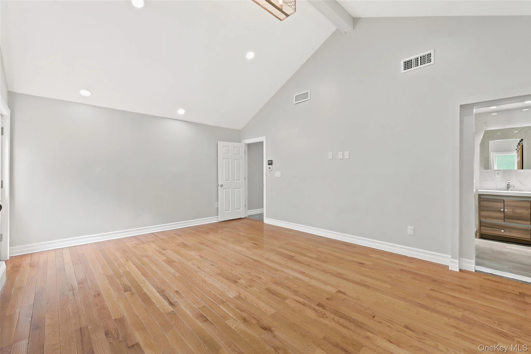 39 Ridge Road, Greenburgh, NY, 5 Bedrooms Bedrooms, 8 Rooms Rooms,3 BathroomsBathrooms,Residential,For Rent,Ridge,0,1026601 39 Ridge Road, Greenburgh, NY, 5 Bedrooms Bedrooms, 8 Rooms Rooms,3 BathroomsBathrooms,Residential,For Rent,Ridge,0,1026601