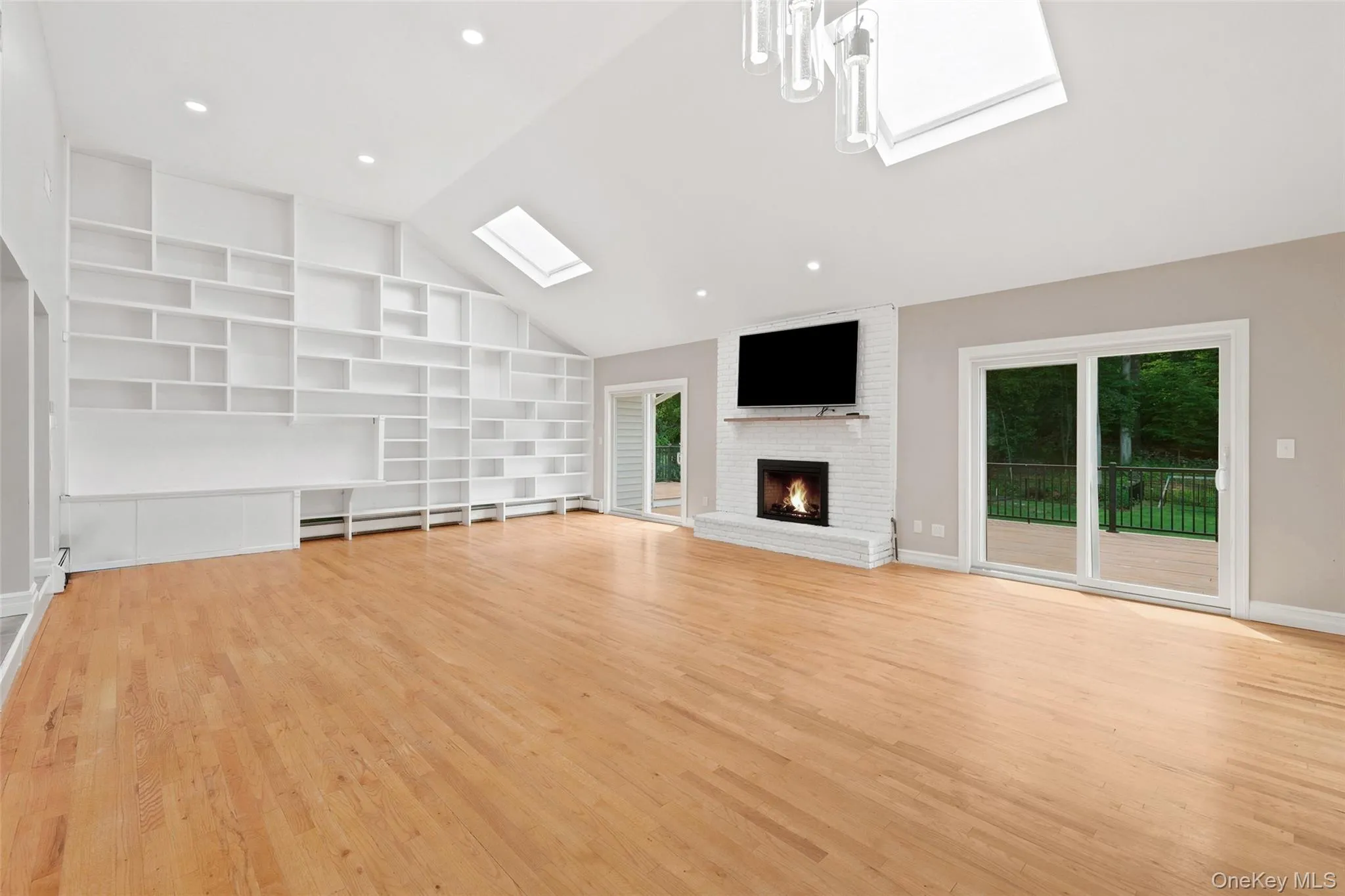 39 Ridge Road, Greenburgh, NY, 5 Bedrooms Bedrooms, 8 Rooms Rooms,3 BathroomsBathrooms,Residential,For Rent,Ridge,0,1026601 39 Ridge Road, Greenburgh, NY, 5 Bedrooms Bedrooms, 8 Rooms Rooms,3 BathroomsBathrooms,Residential,For Rent,Ridge,0,1026601