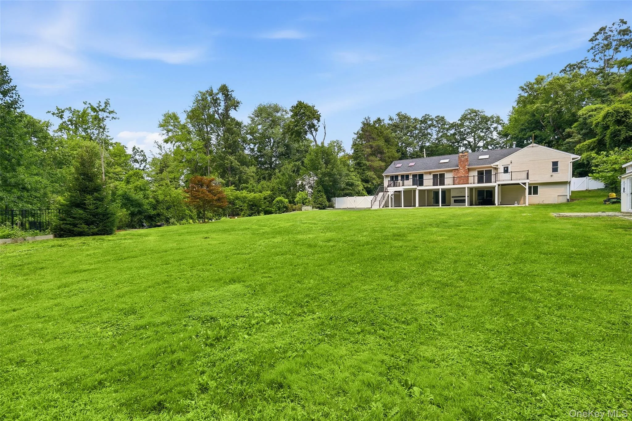 39 Ridge Road, Greenburgh, NY, 5 Bedrooms Bedrooms, 8 Rooms Rooms,3 BathroomsBathrooms,Residential,For Rent,Ridge,0,1026601 39 Ridge Road, Greenburgh, NY, 5 Bedrooms Bedrooms, 8 Rooms Rooms,3 BathroomsBathrooms,Residential,For Rent,Ridge,0,1026601