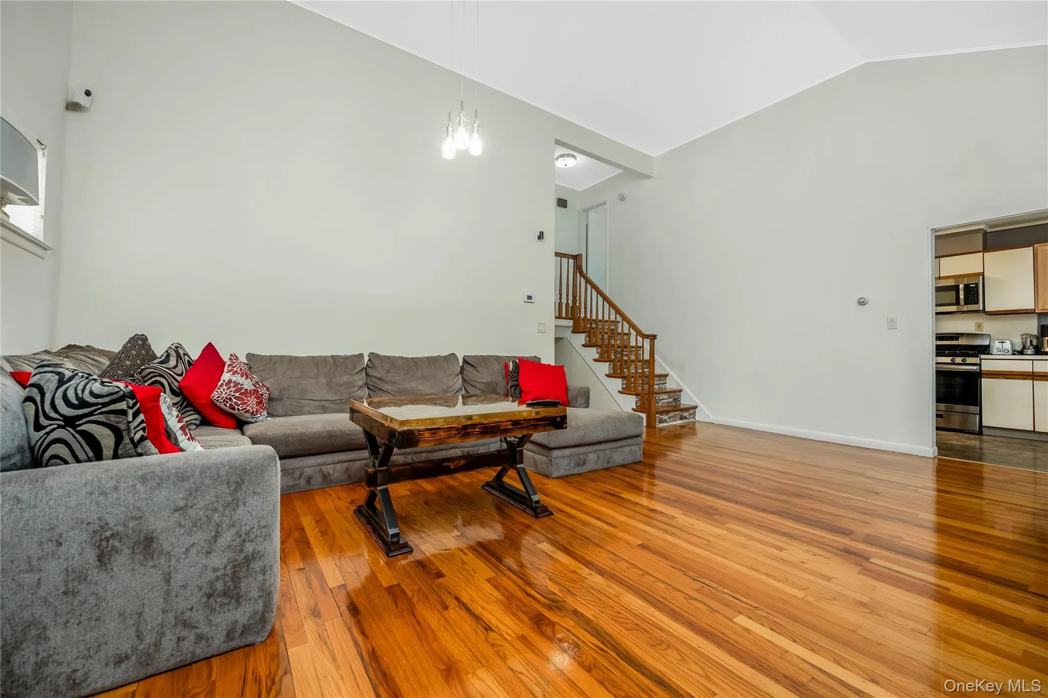 1616 202nd Street, New York, NY, 3 Bedrooms Bedrooms, 7 Rooms Rooms,2 BathroomsBathrooms,Residential,For Rent,202nd,0,1026608 1616 202nd Street, New York, NY, 3 Bedrooms Bedrooms, 7 Rooms Rooms,2 BathroomsBathrooms,Residential,For Rent,202nd,0,1026608