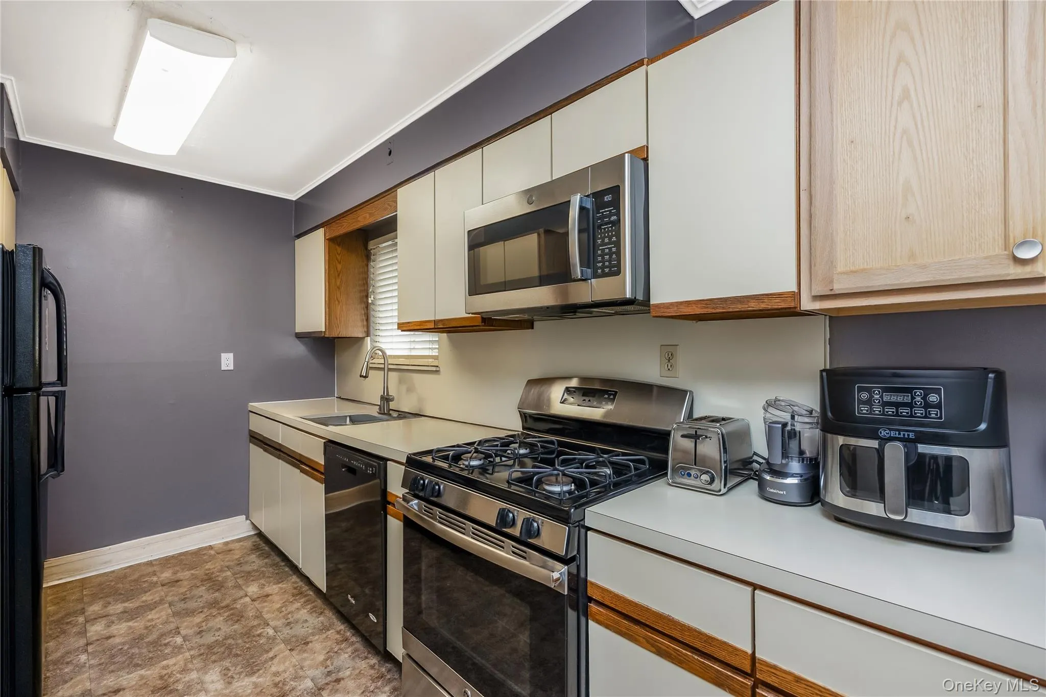1616 202nd Street, New York, NY, 3 Bedrooms Bedrooms, 7 Rooms Rooms,2 BathroomsBathrooms,Residential,For Rent,202nd,0,1026608 1616 202nd Street, New York, NY, 3 Bedrooms Bedrooms, 7 Rooms Rooms,2 BathroomsBathrooms,Residential,For Rent,202nd,0,1026608