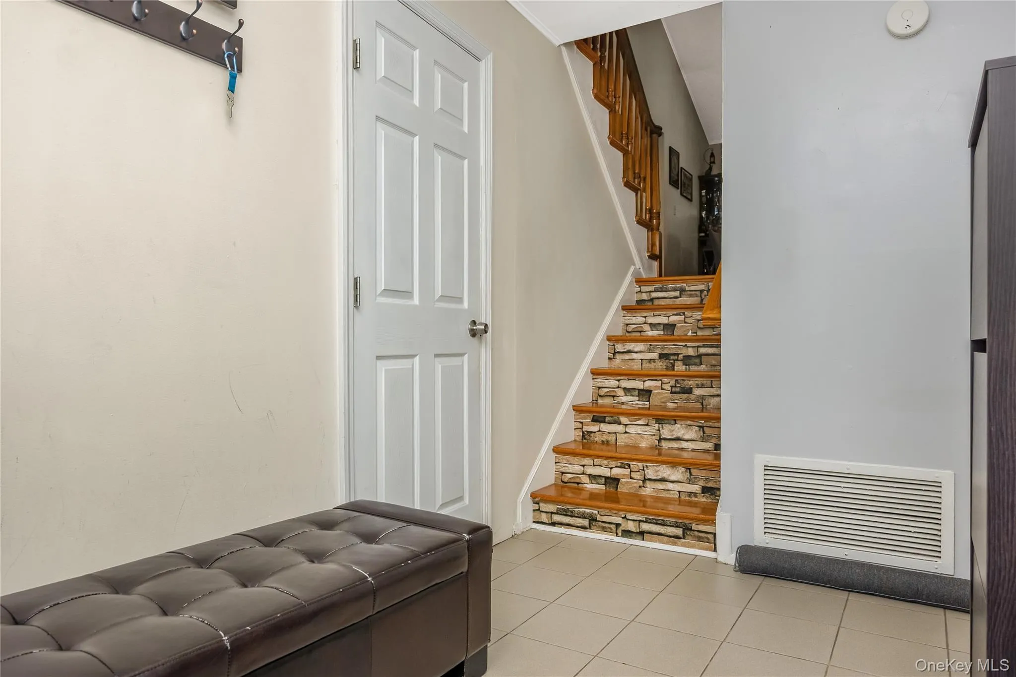 1616 202nd Street, New York, NY, 3 Bedrooms Bedrooms, 7 Rooms Rooms,2 BathroomsBathrooms,Residential,For Rent,202nd,0,1026608 1616 202nd Street, New York, NY, 3 Bedrooms Bedrooms, 7 Rooms Rooms,2 BathroomsBathrooms,Residential,For Rent,202nd,0,1026608